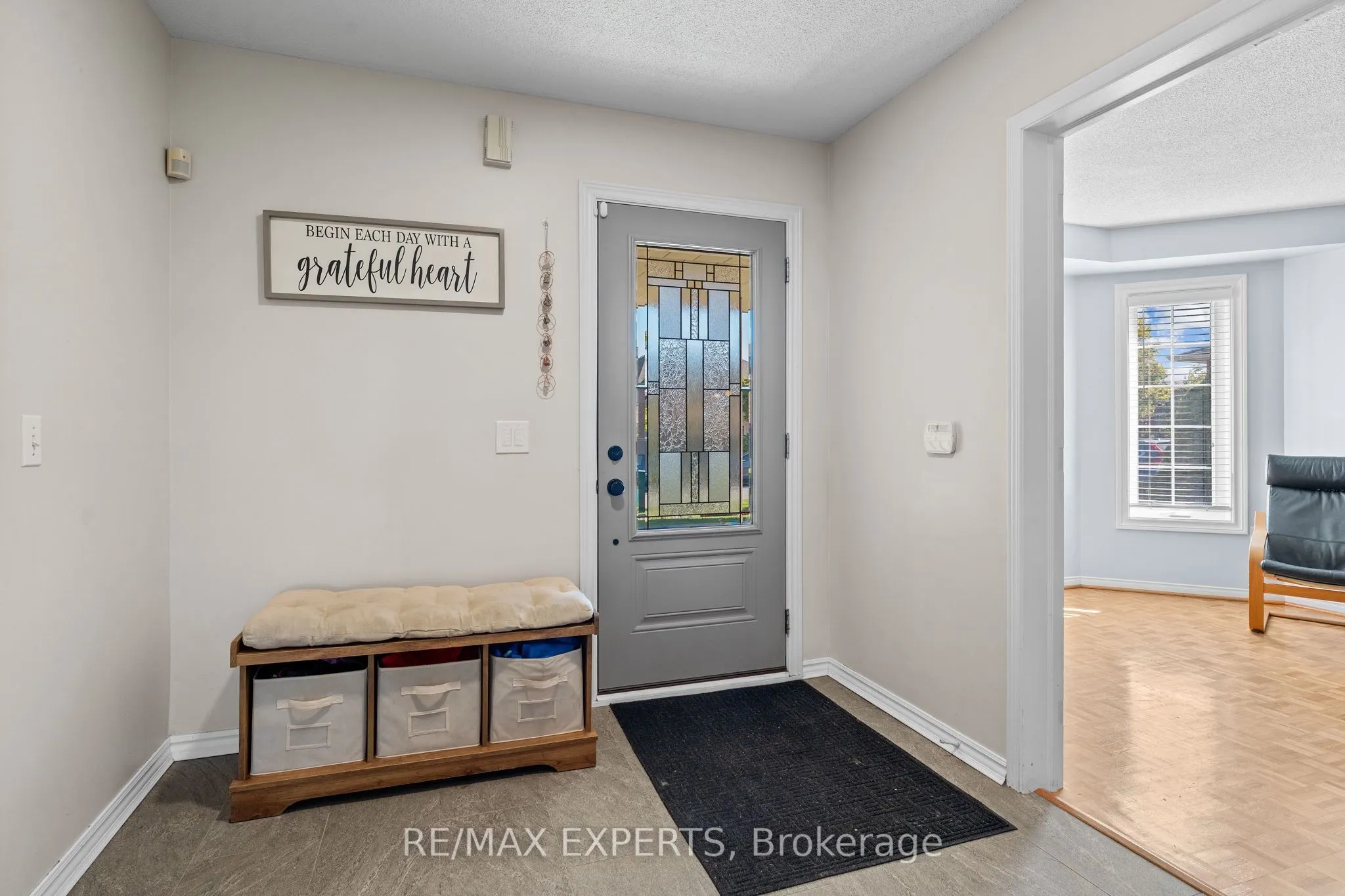 8 Strawberry Hill Court