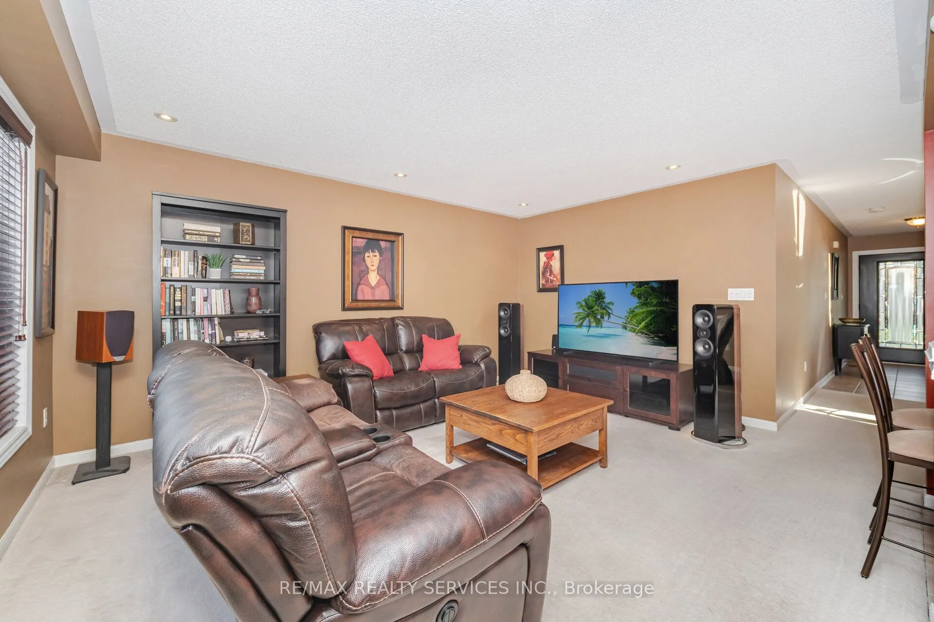 112 Sweetwood Circle