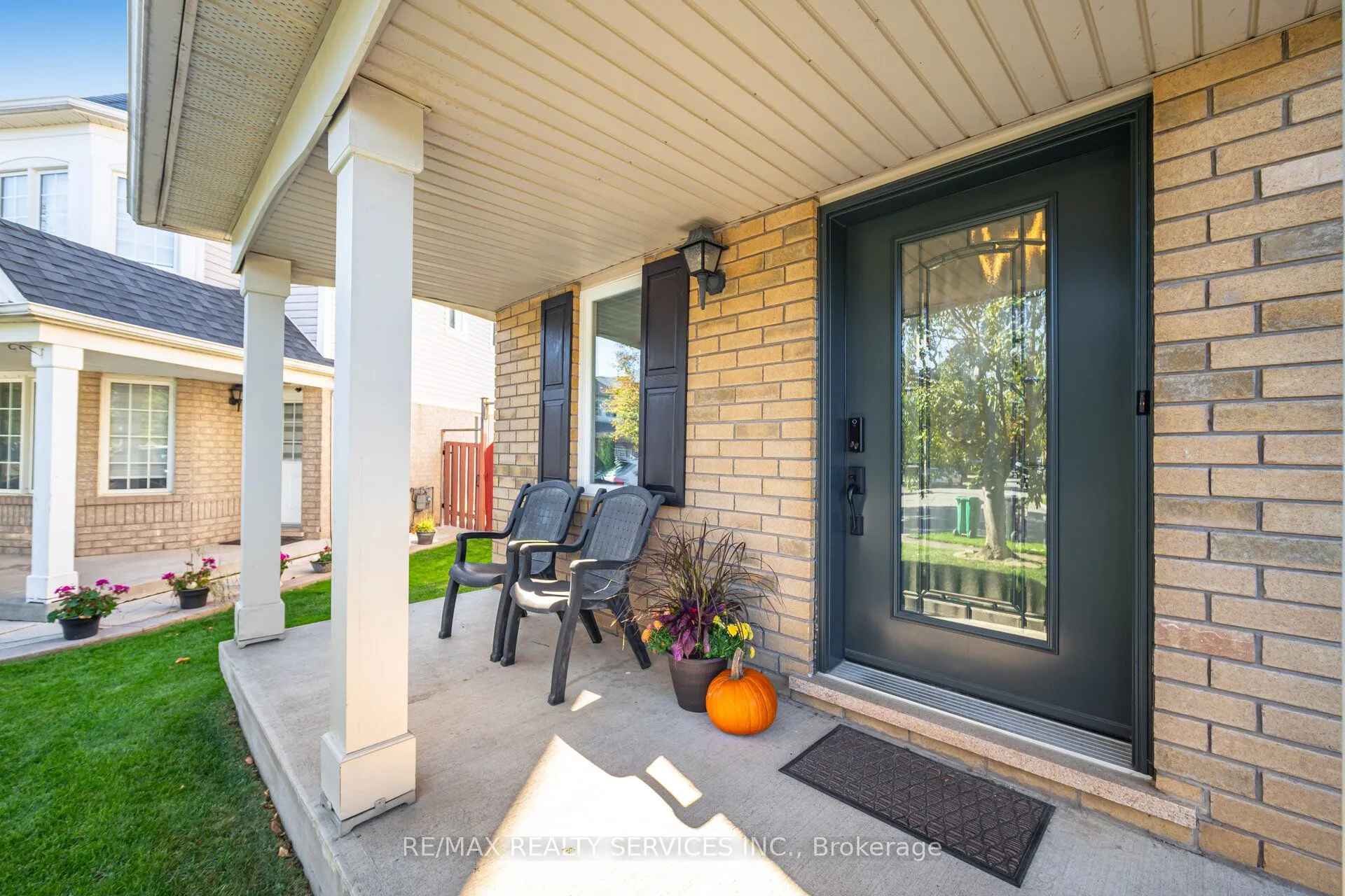 112 Sweetwood Circle
