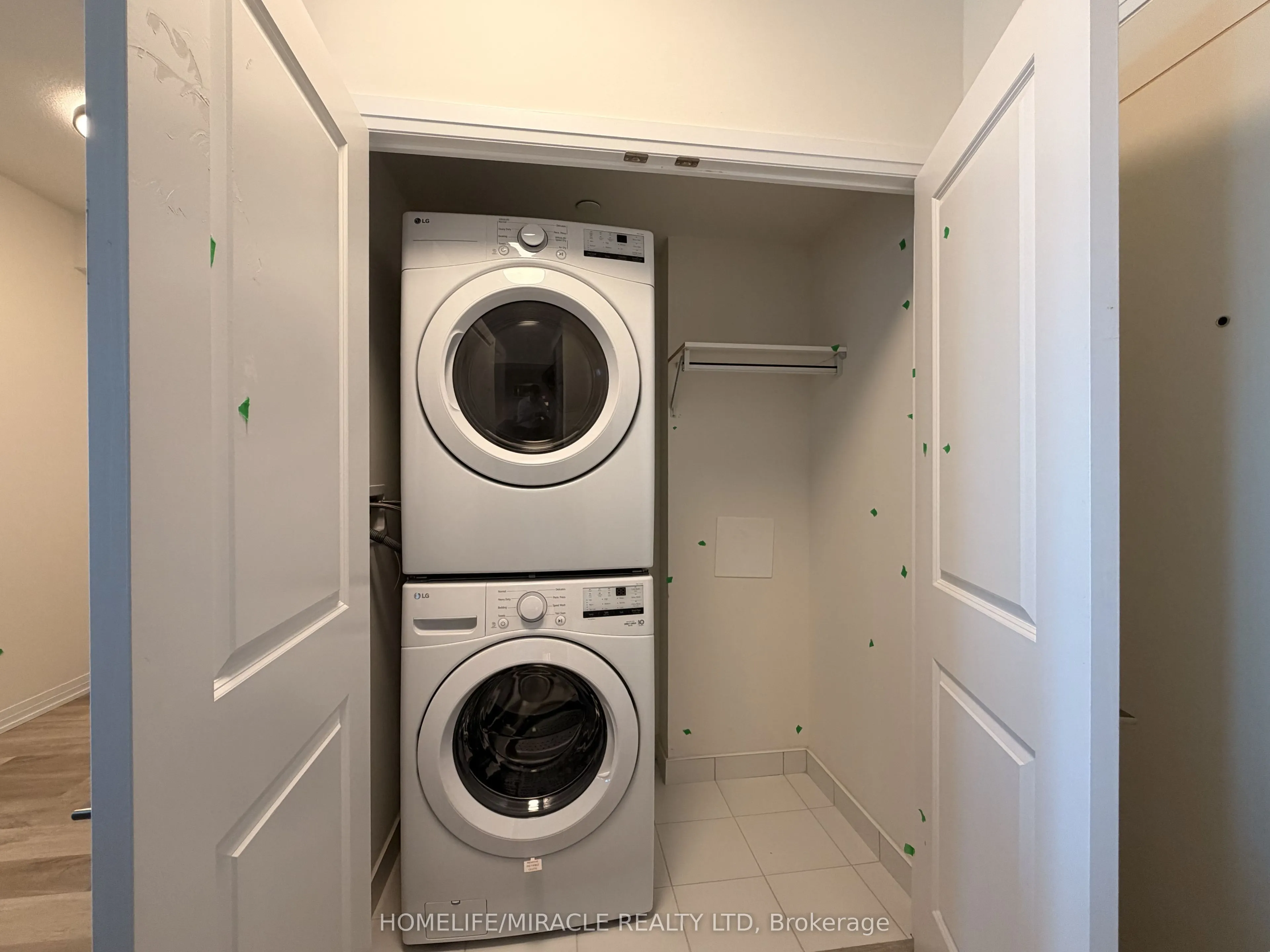 15 Watergarden Drive, #2703