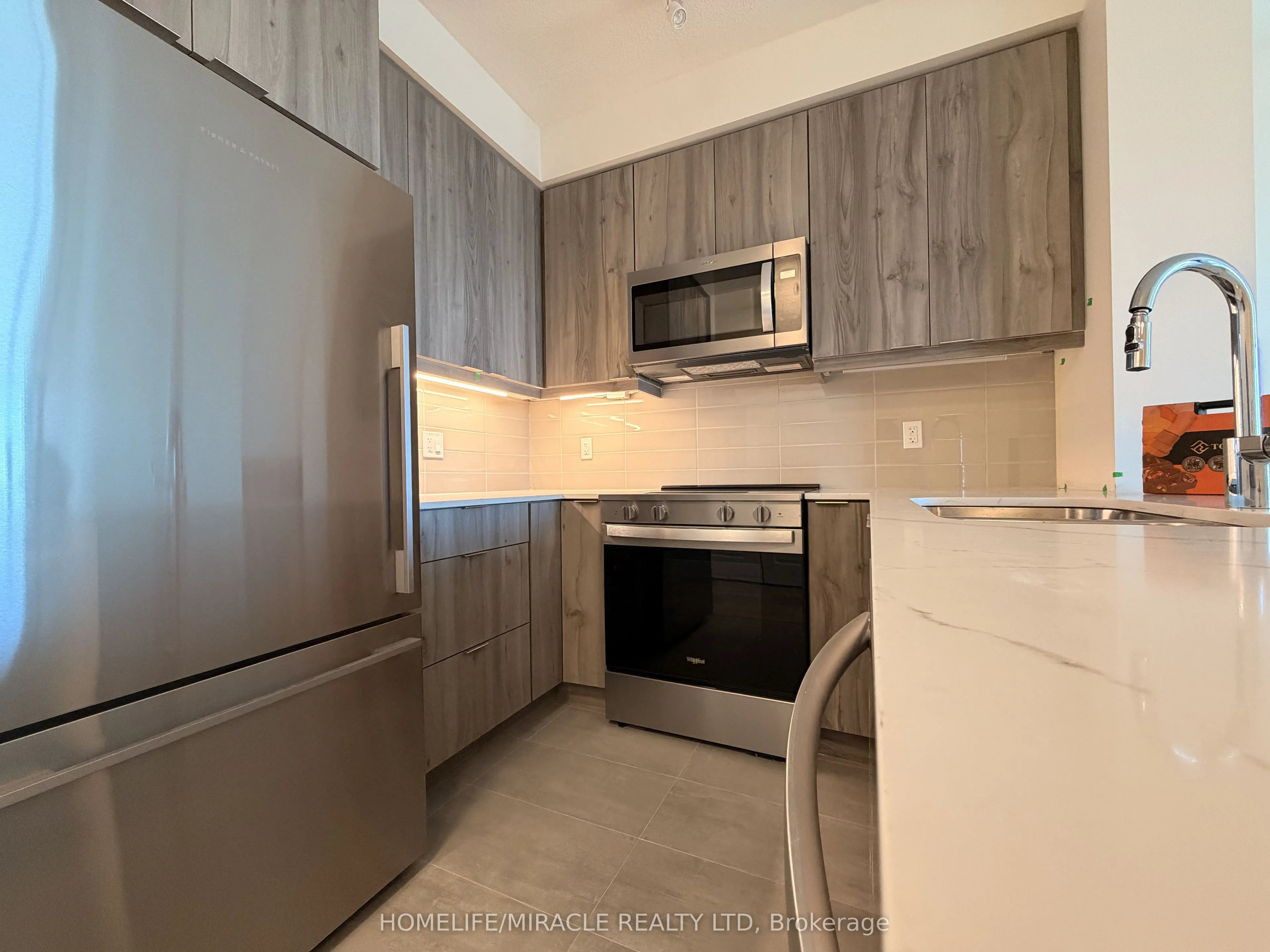 15 Watergarden Drive, #2703