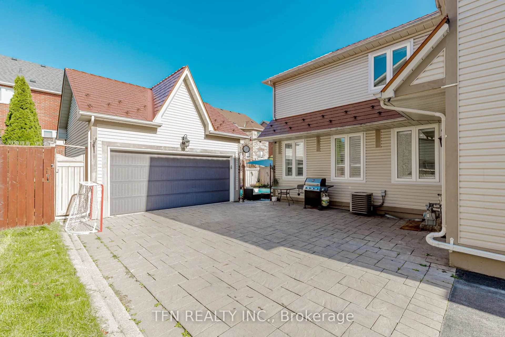 7108 Gablehurst Crescent