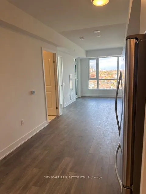 204 Burnhamthorpe Road E, #704