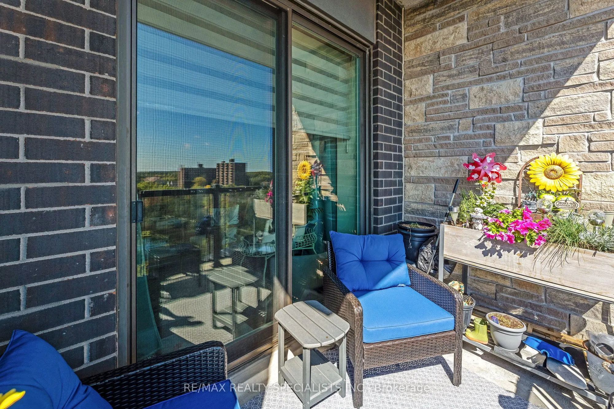 33 Whitmer Street, #609