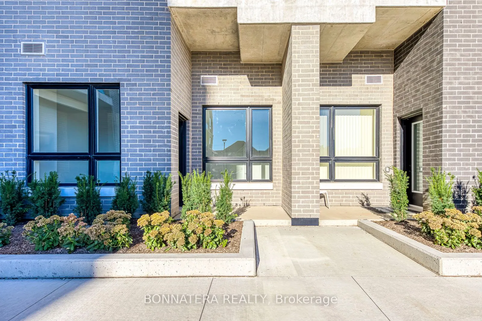 3250 Carding Mill Trail, #106