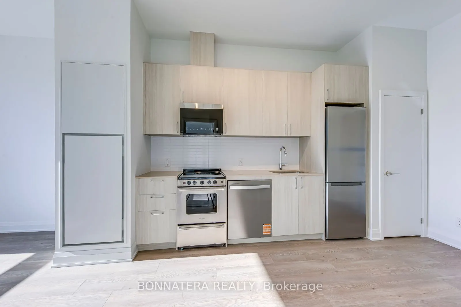 3250 Carding Mill Trail, #106