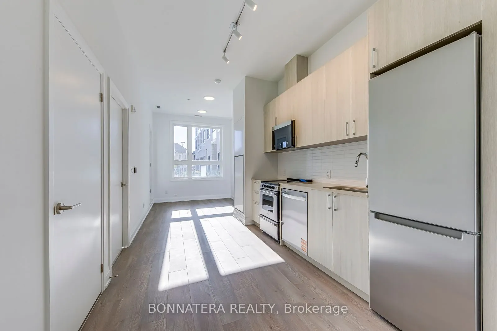 3250 Carding Mill Trail, #106