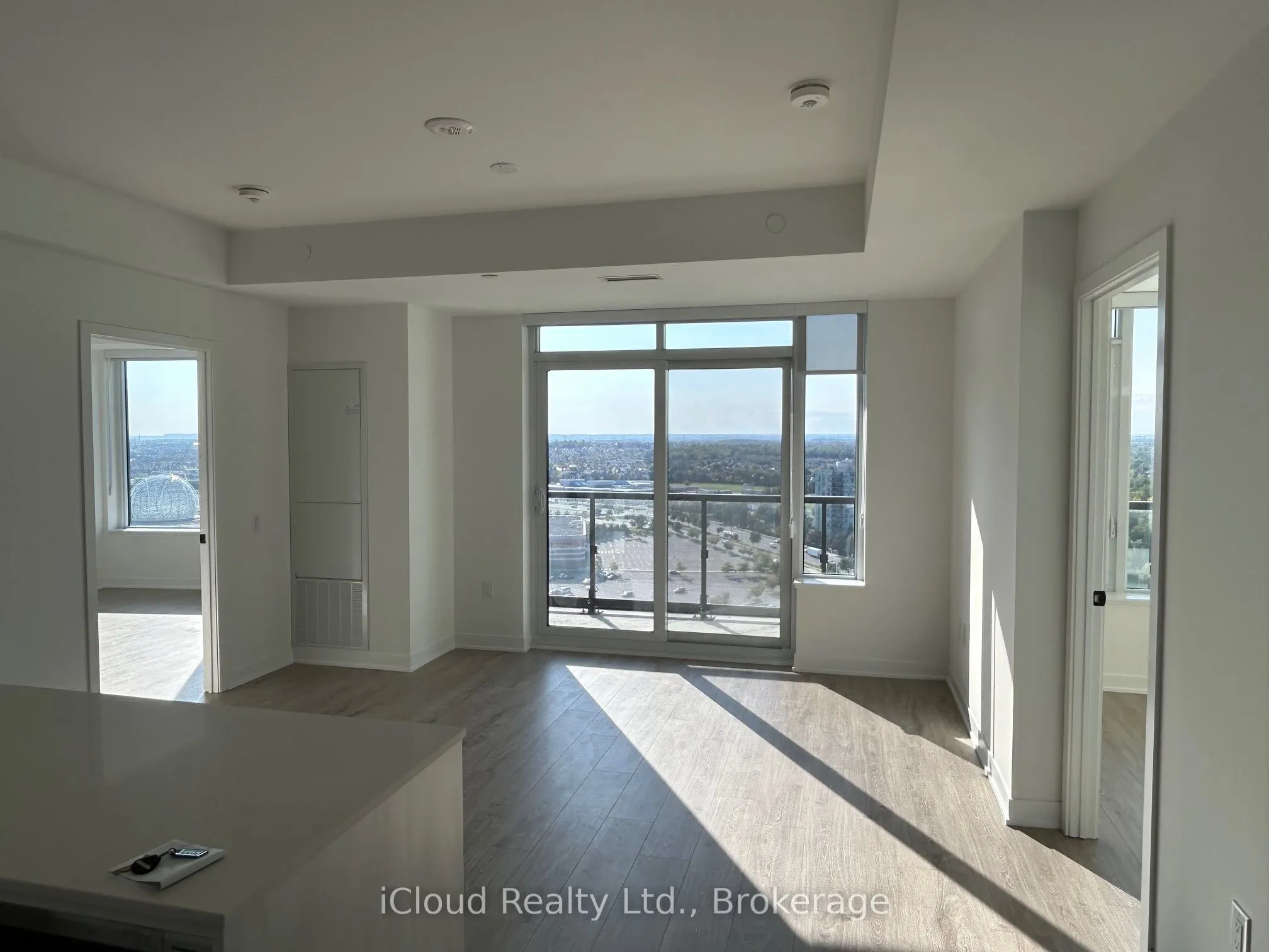 2495 Eglinton Avenue W, #1908