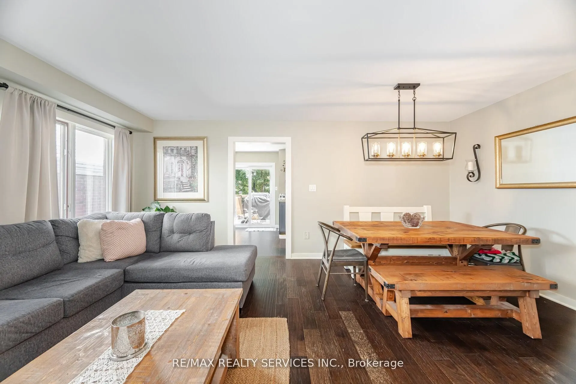 10 Deer Creek Place