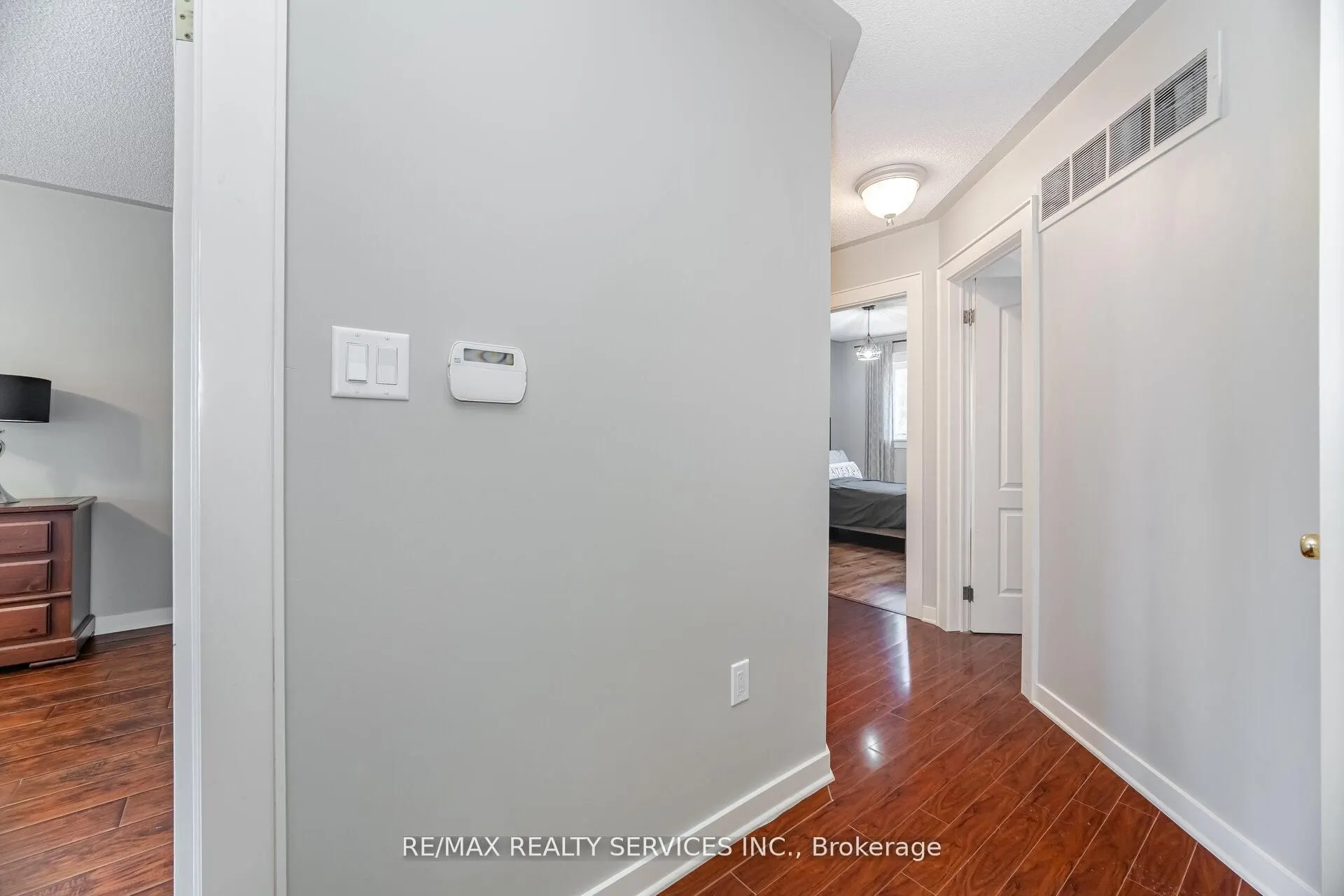 10 Deer Creek Place