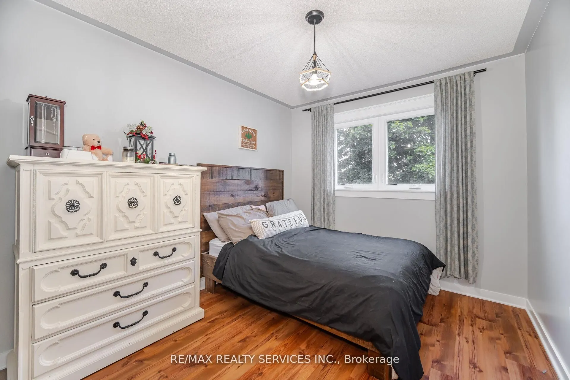 10 Deer Creek Place