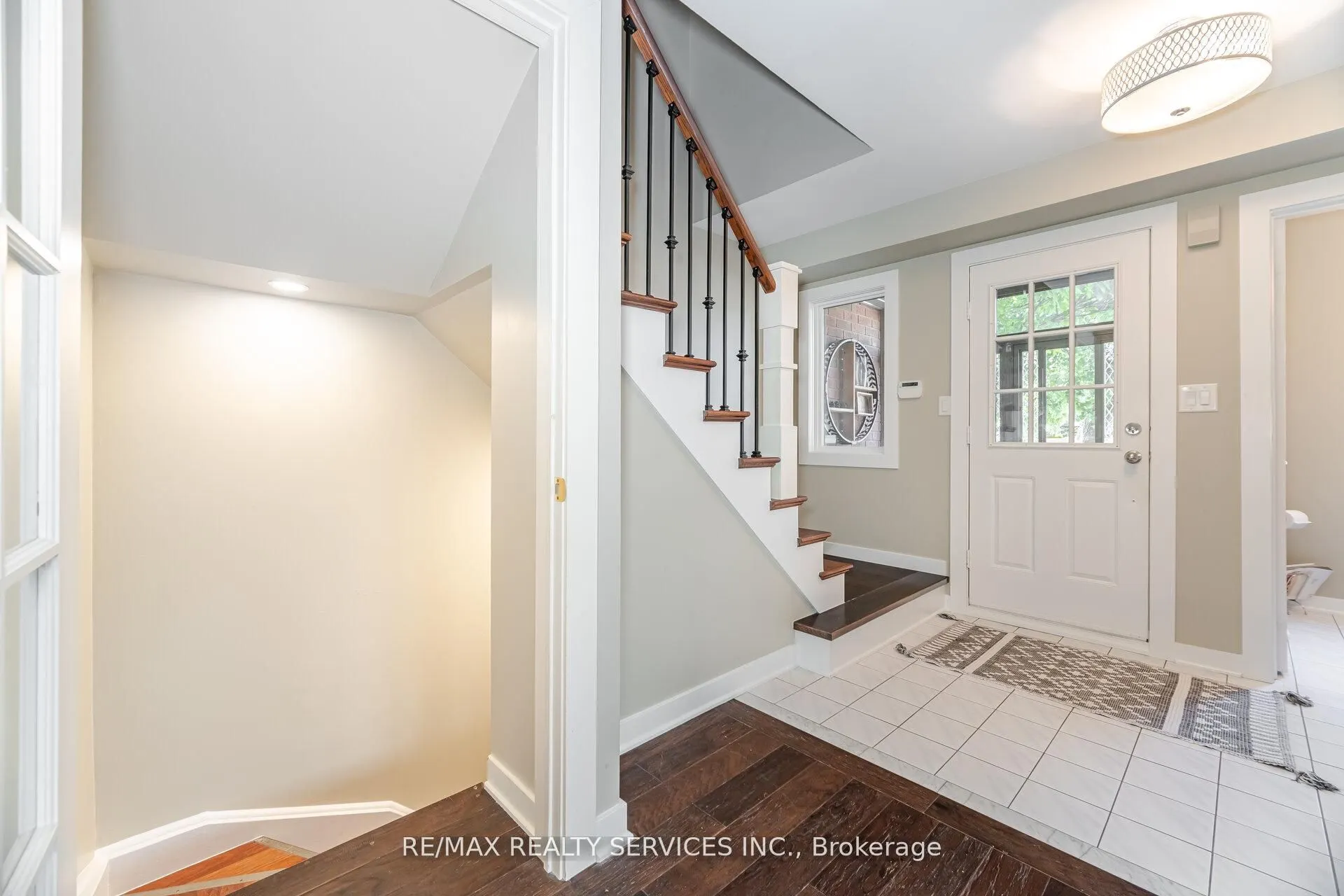 10 Deer Creek Place