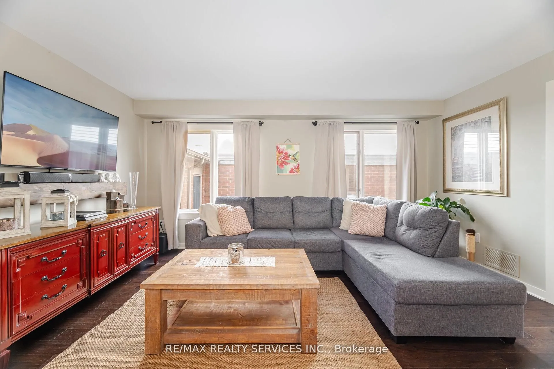 10 Deer Creek Place