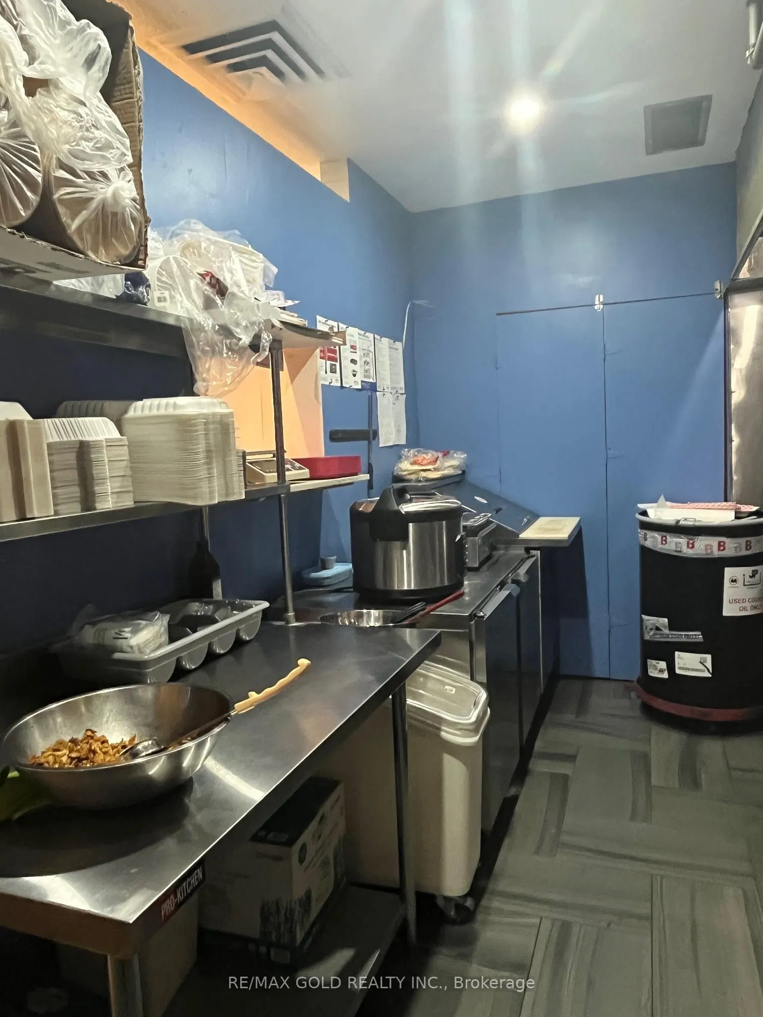 1151 Dundas Street W, #19