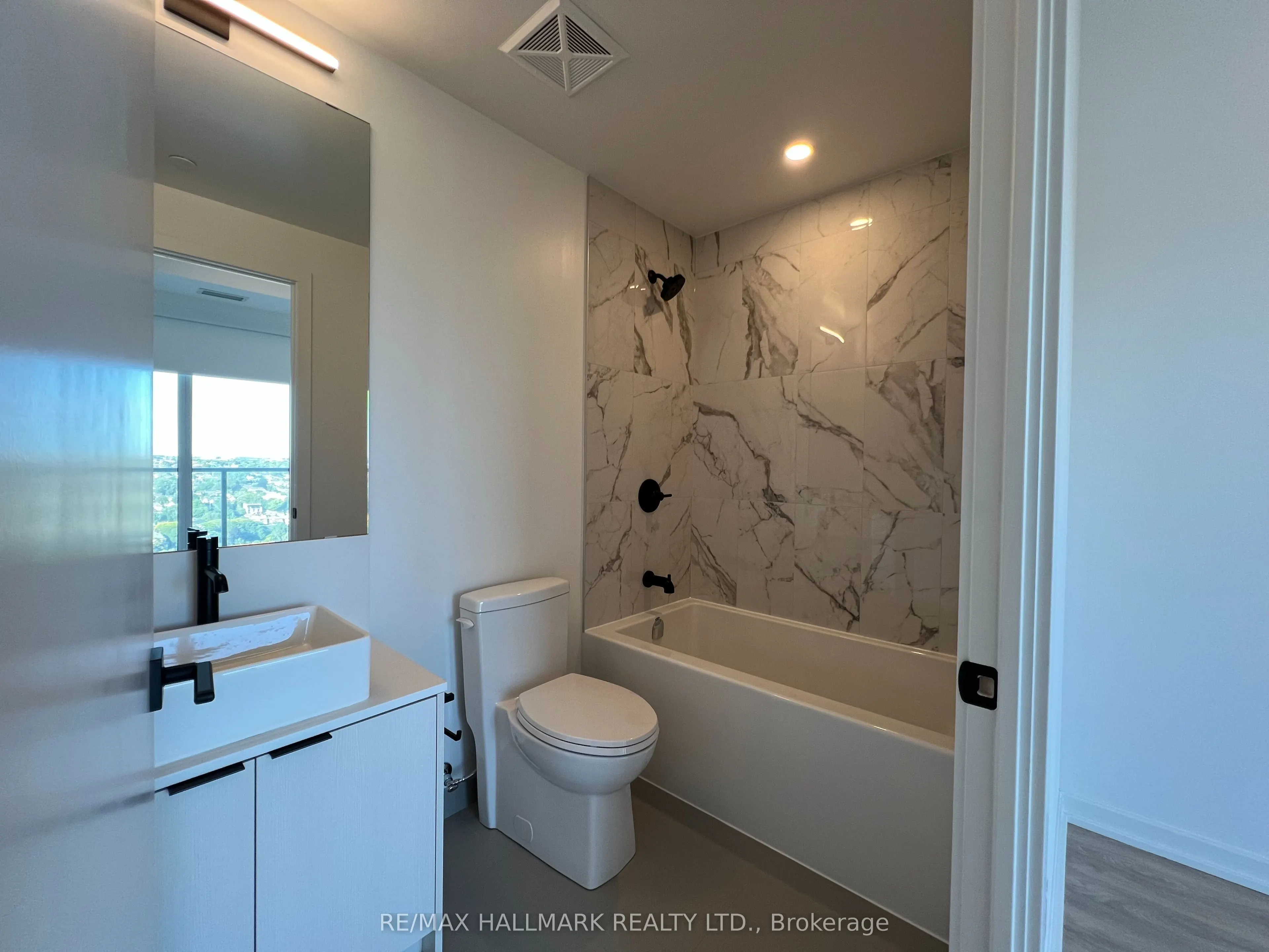 1285 Dupont Street, #2205
