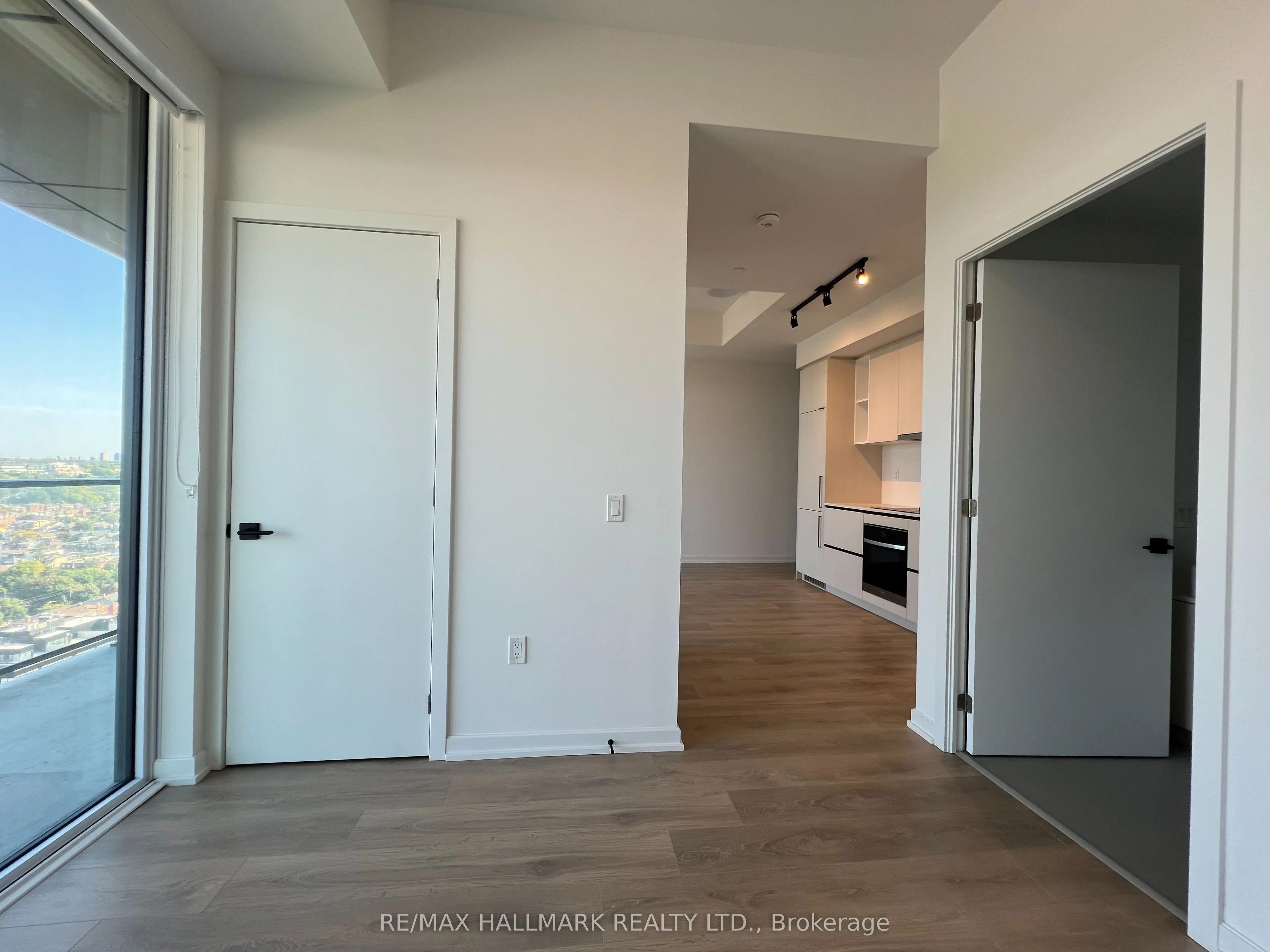 1285 Dupont Street, #2205