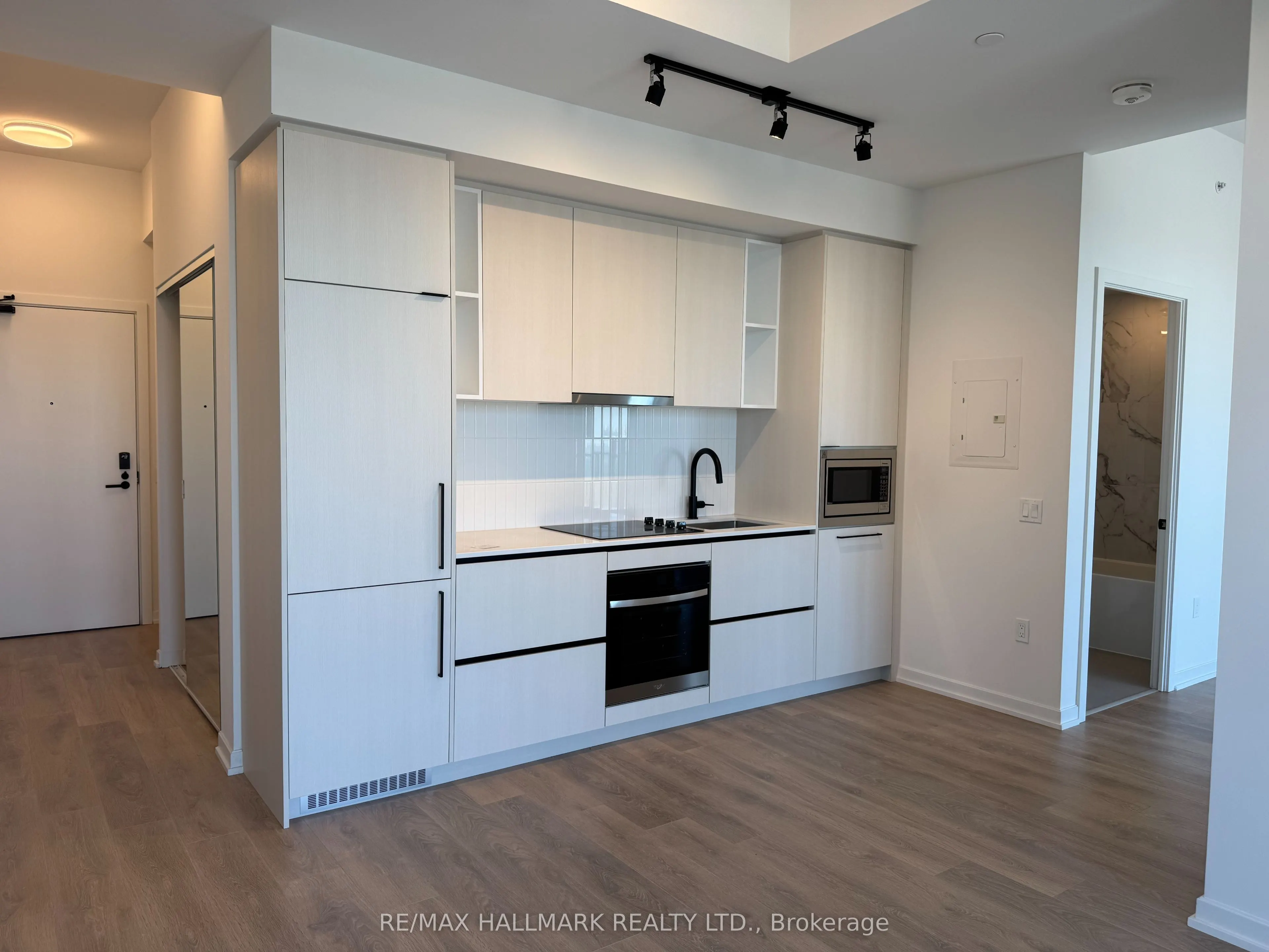 1285 Dupont Street, #2205