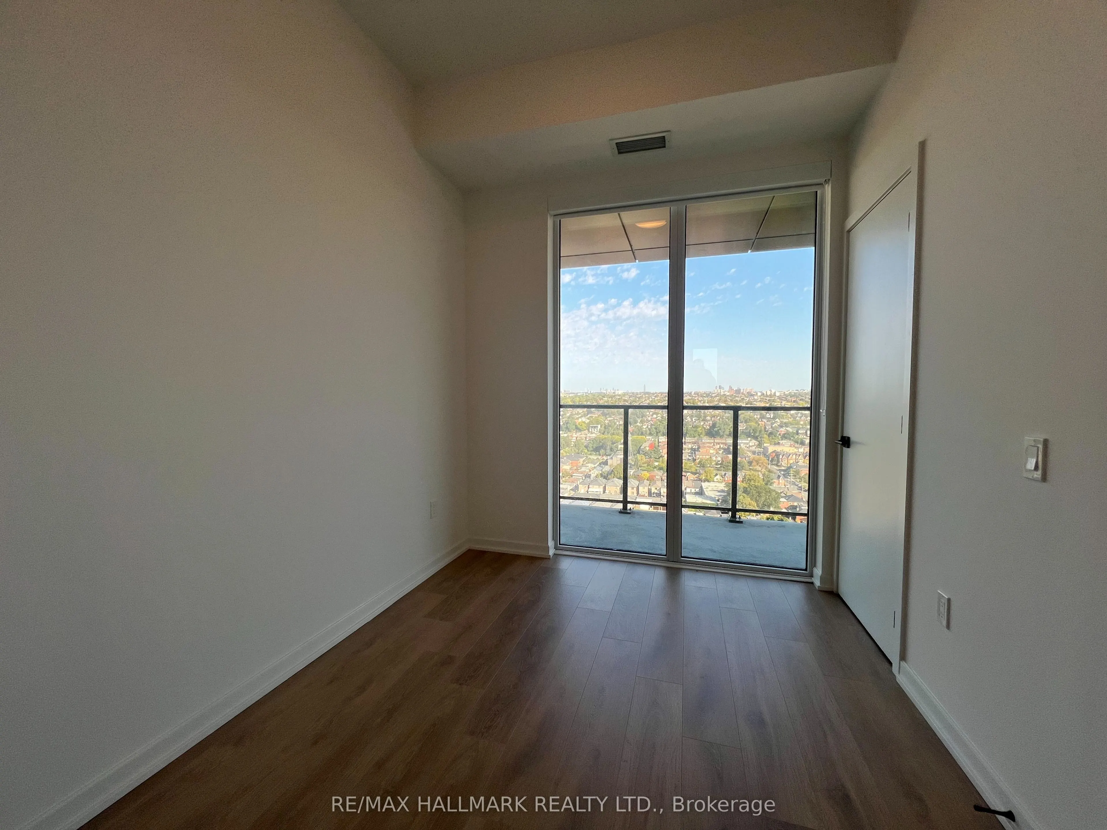 1285 Dupont Street, #2205