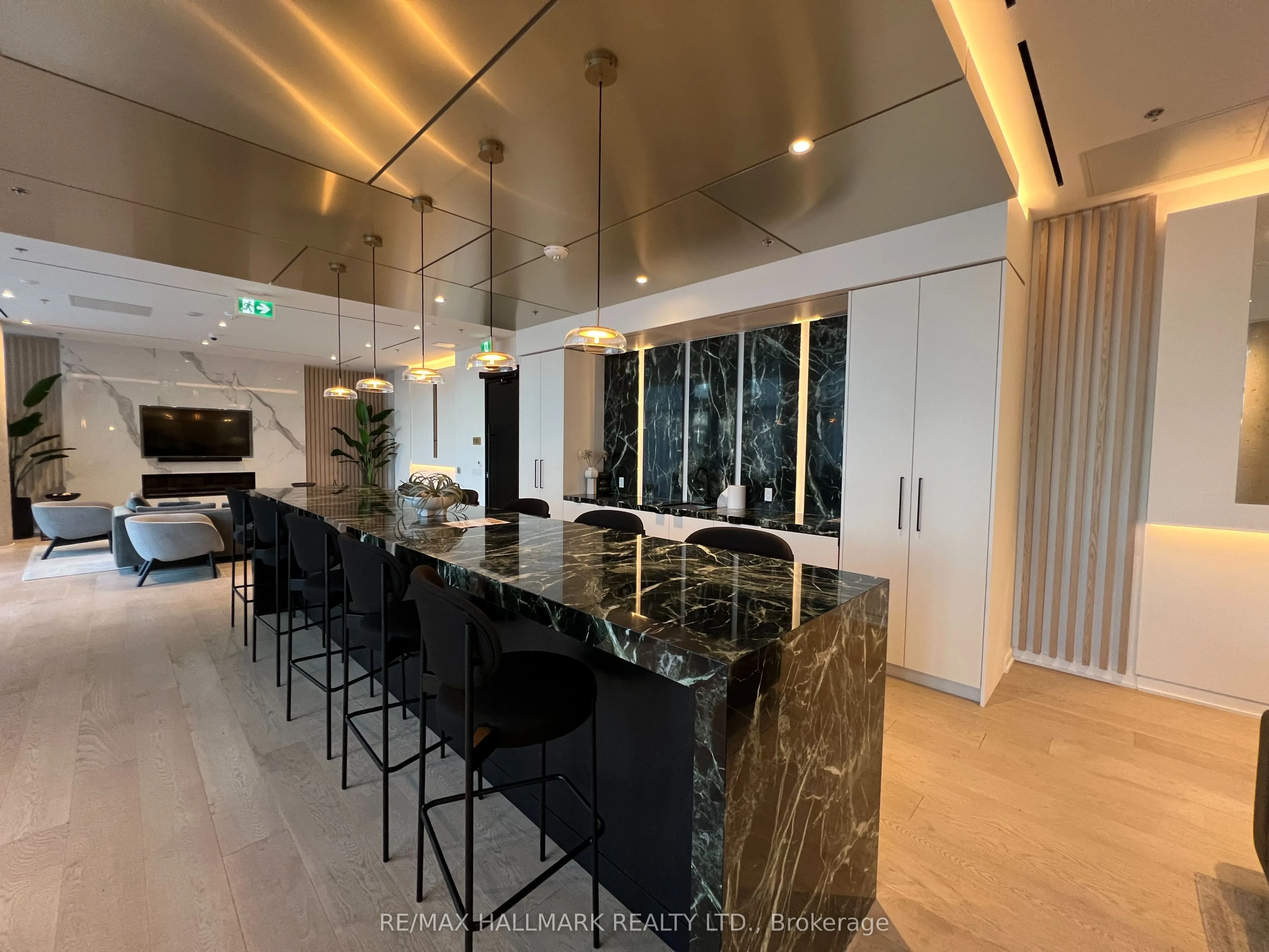 1285 Dupont Street, #2205
