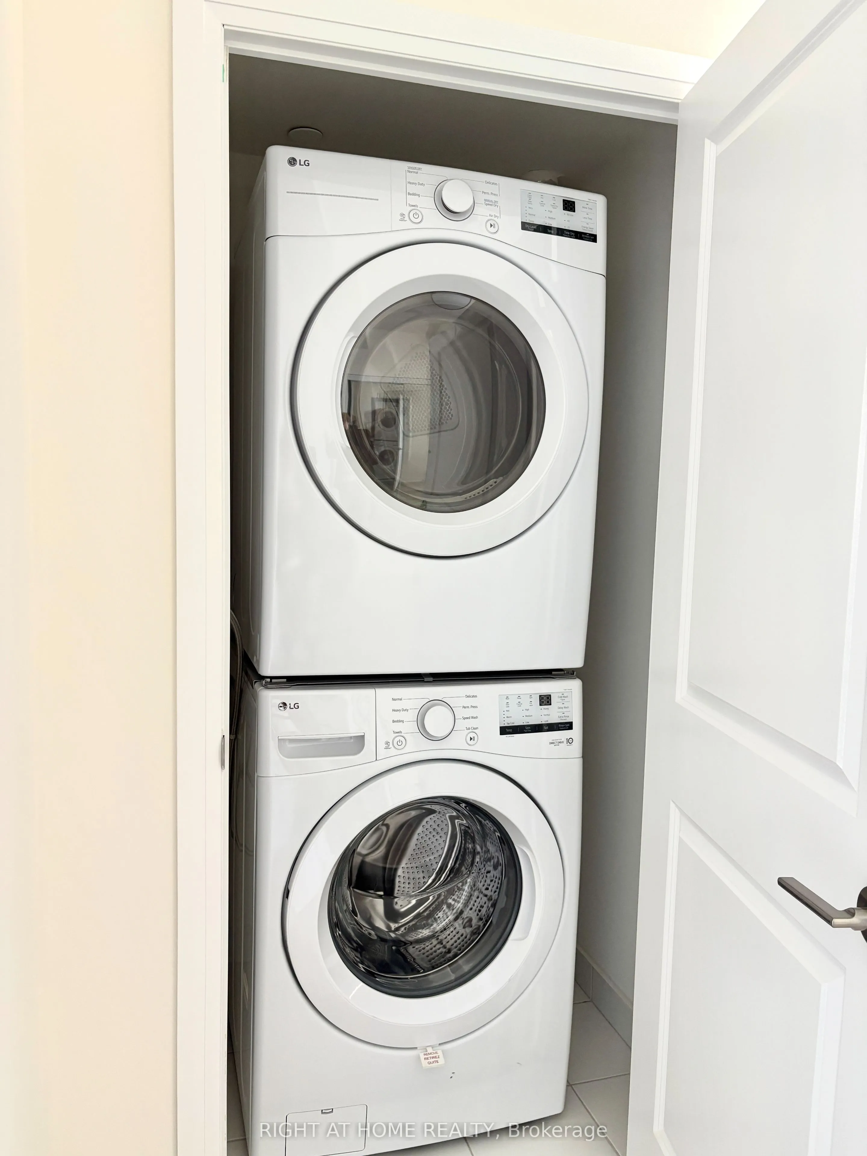 15 watergarden Drive, #2204