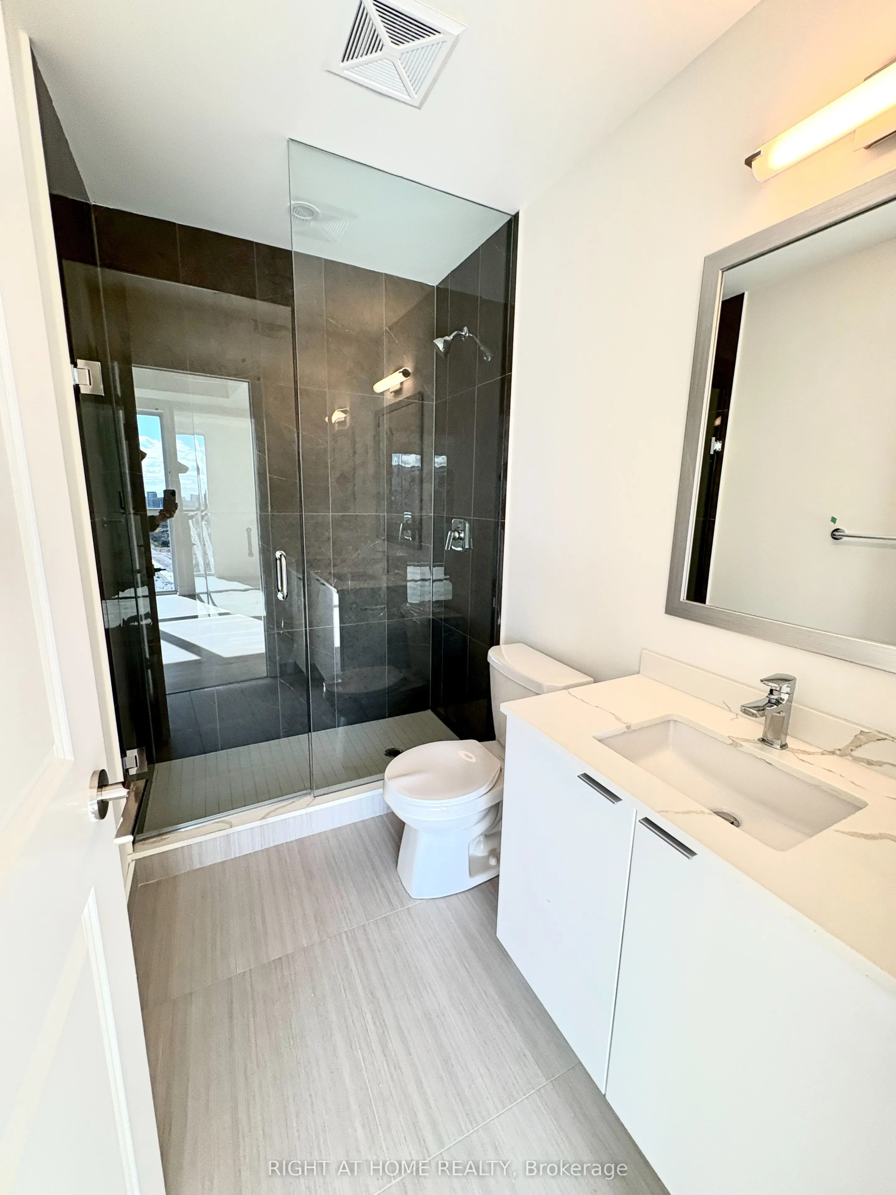 15 watergarden Drive, #2204