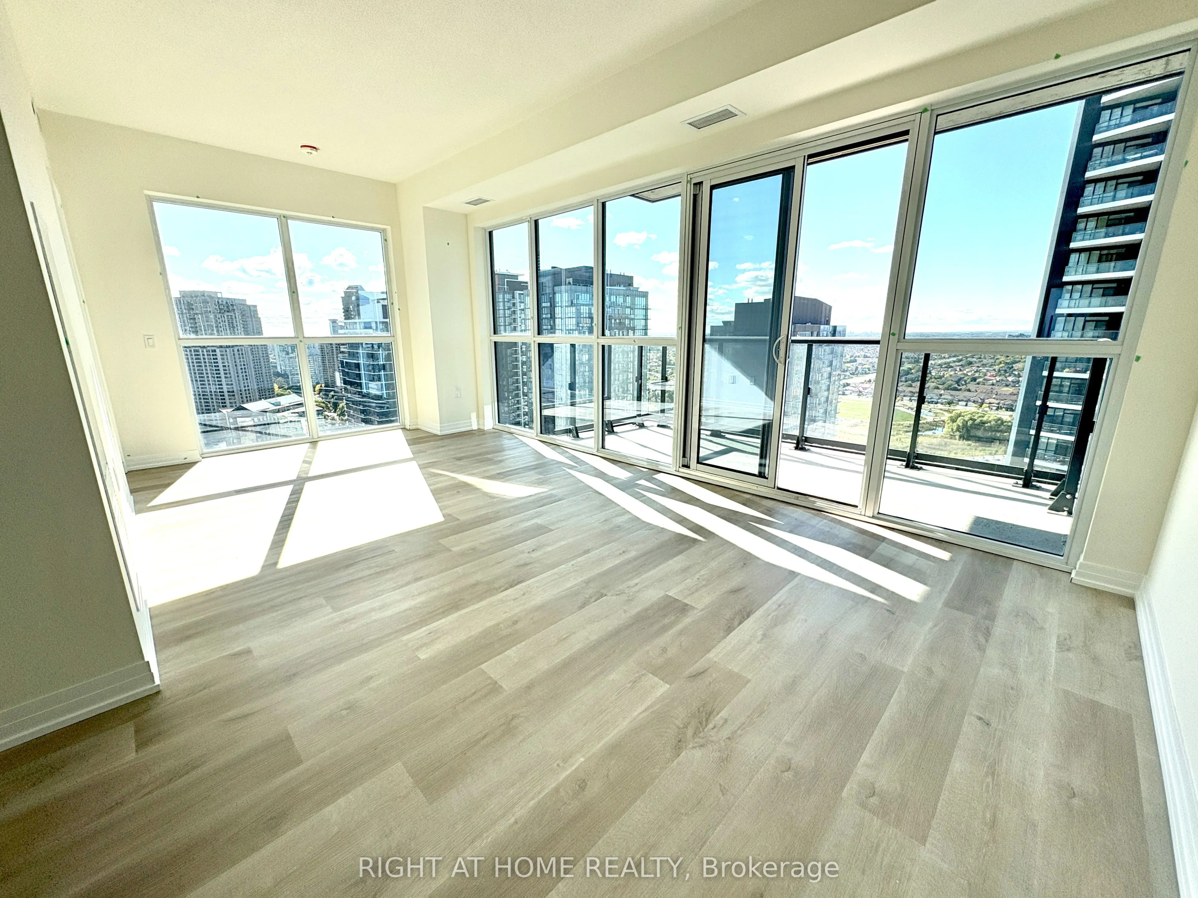 15 watergarden Drive, #2204