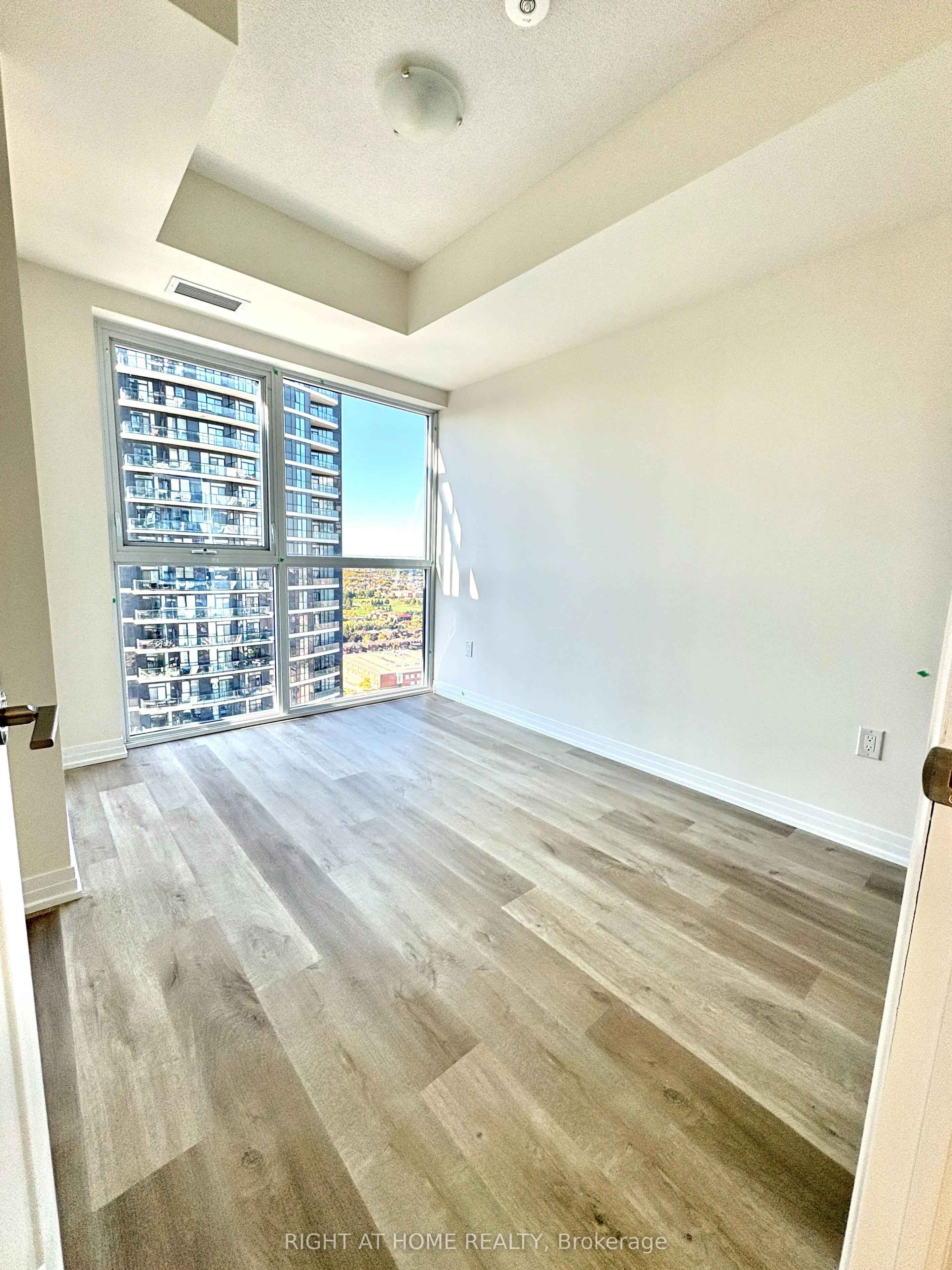 15 watergarden Drive, #2204