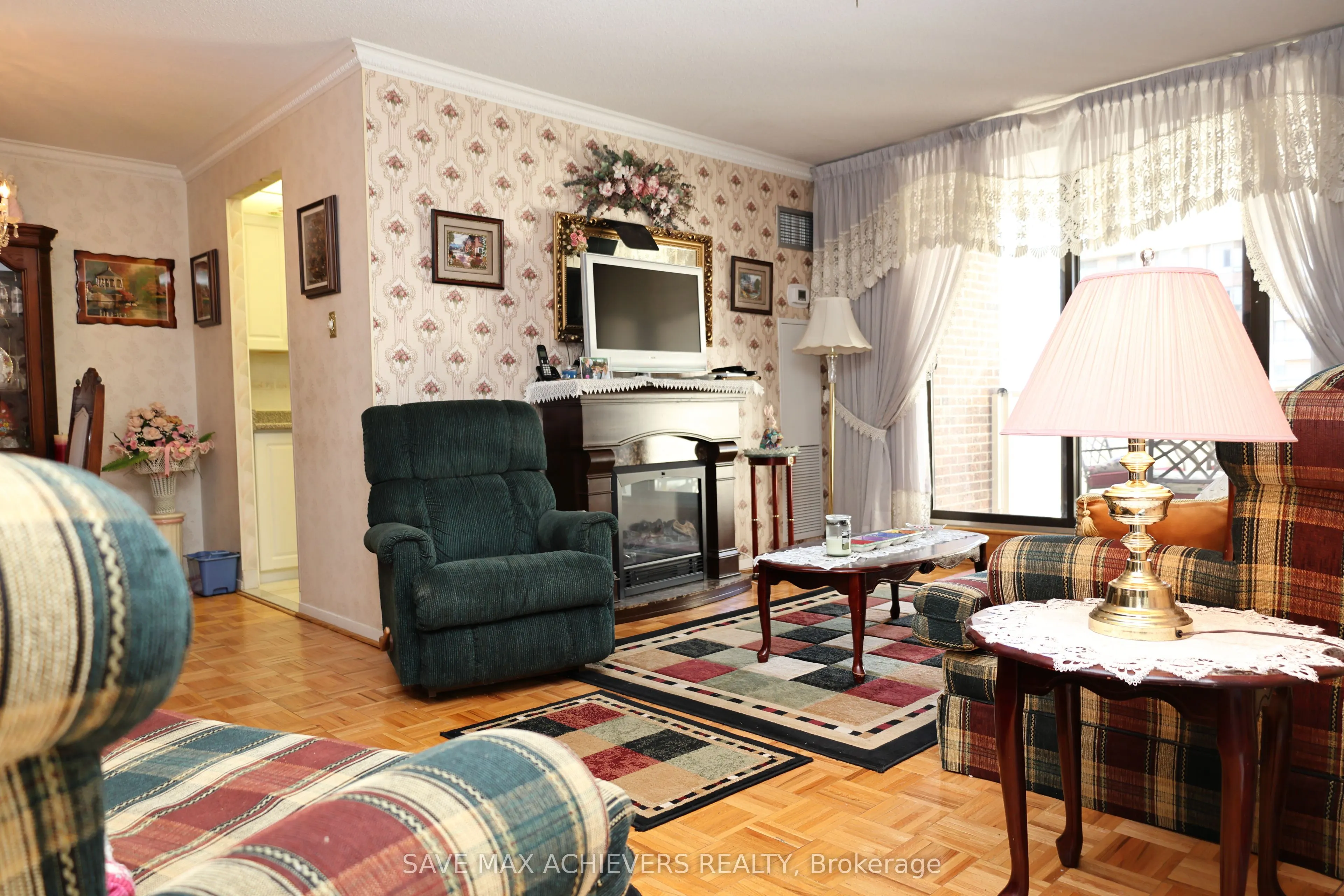3 Lisa Street, #1206