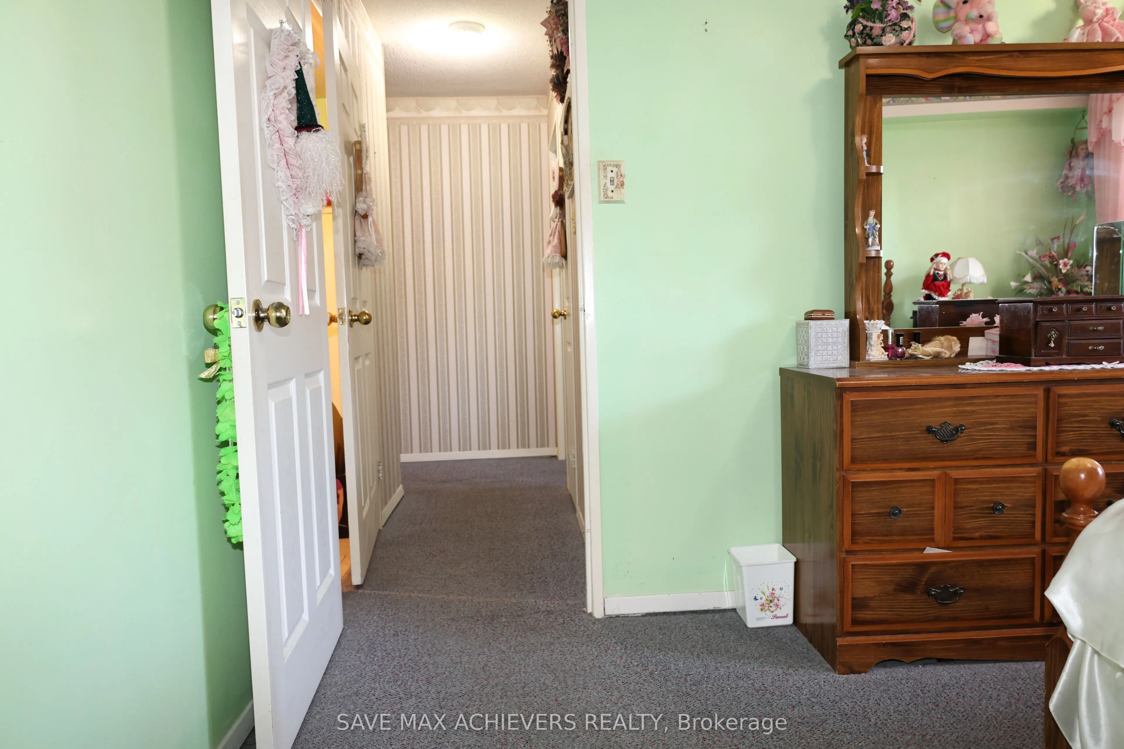 3 Lisa Street, #1206