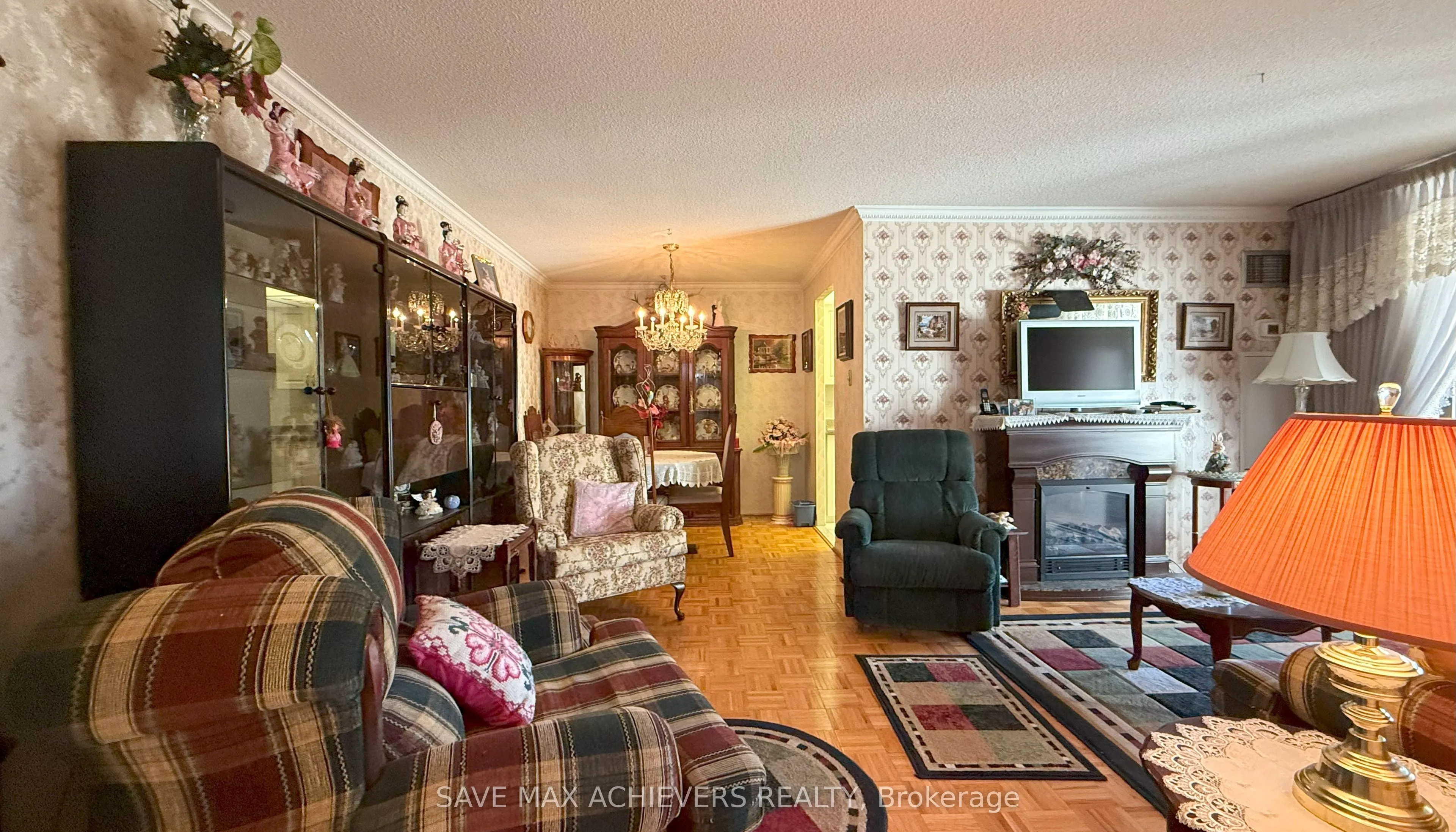 3 Lisa Street, #1206