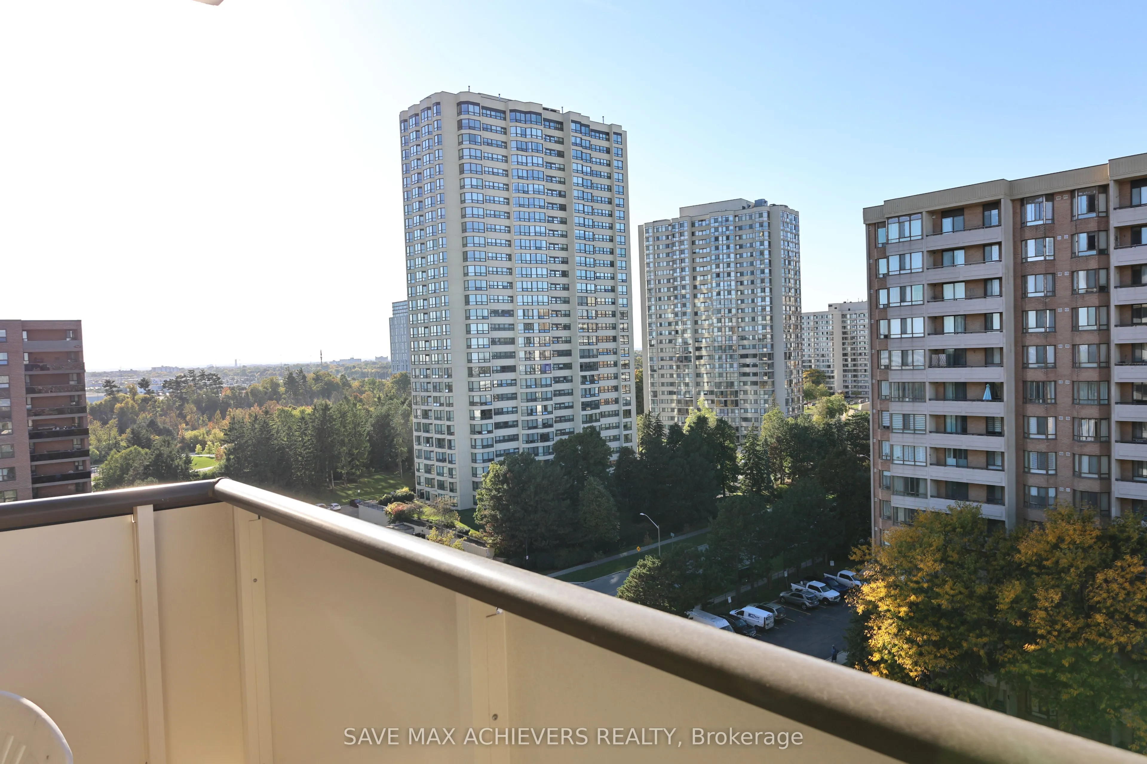 3 Lisa Street, #1206