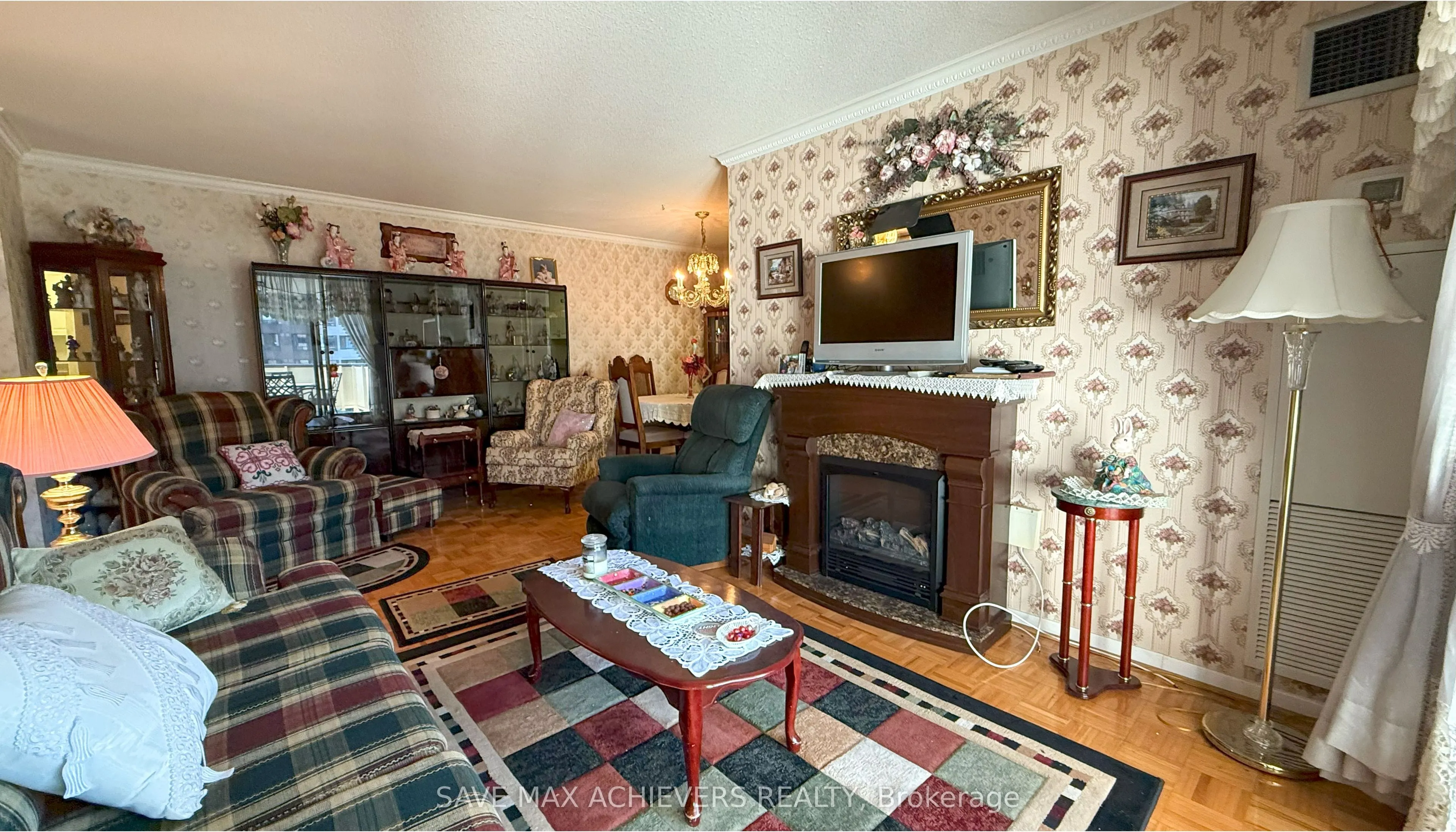 3 Lisa Street, #1206