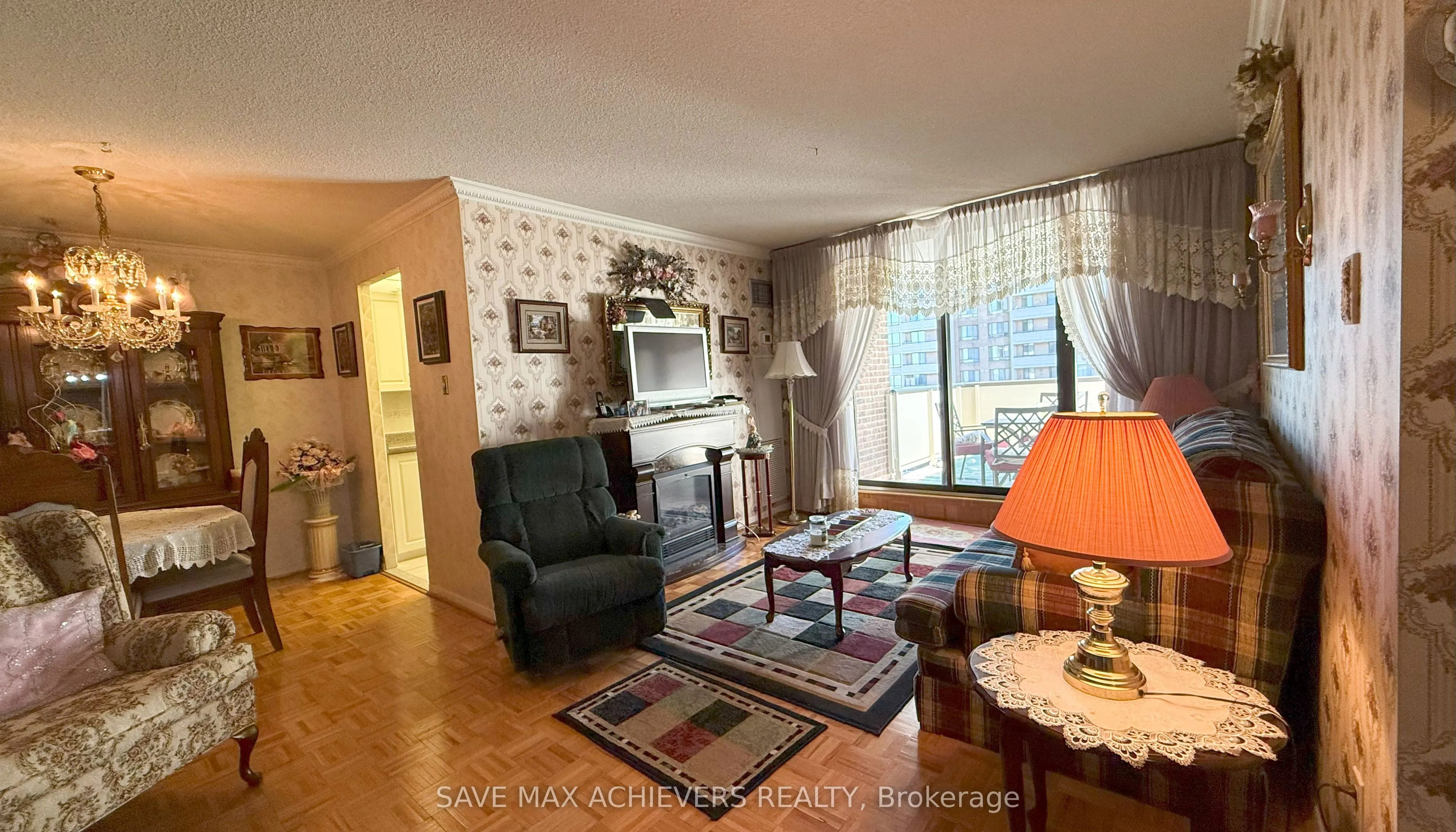 3 Lisa Street, #1206