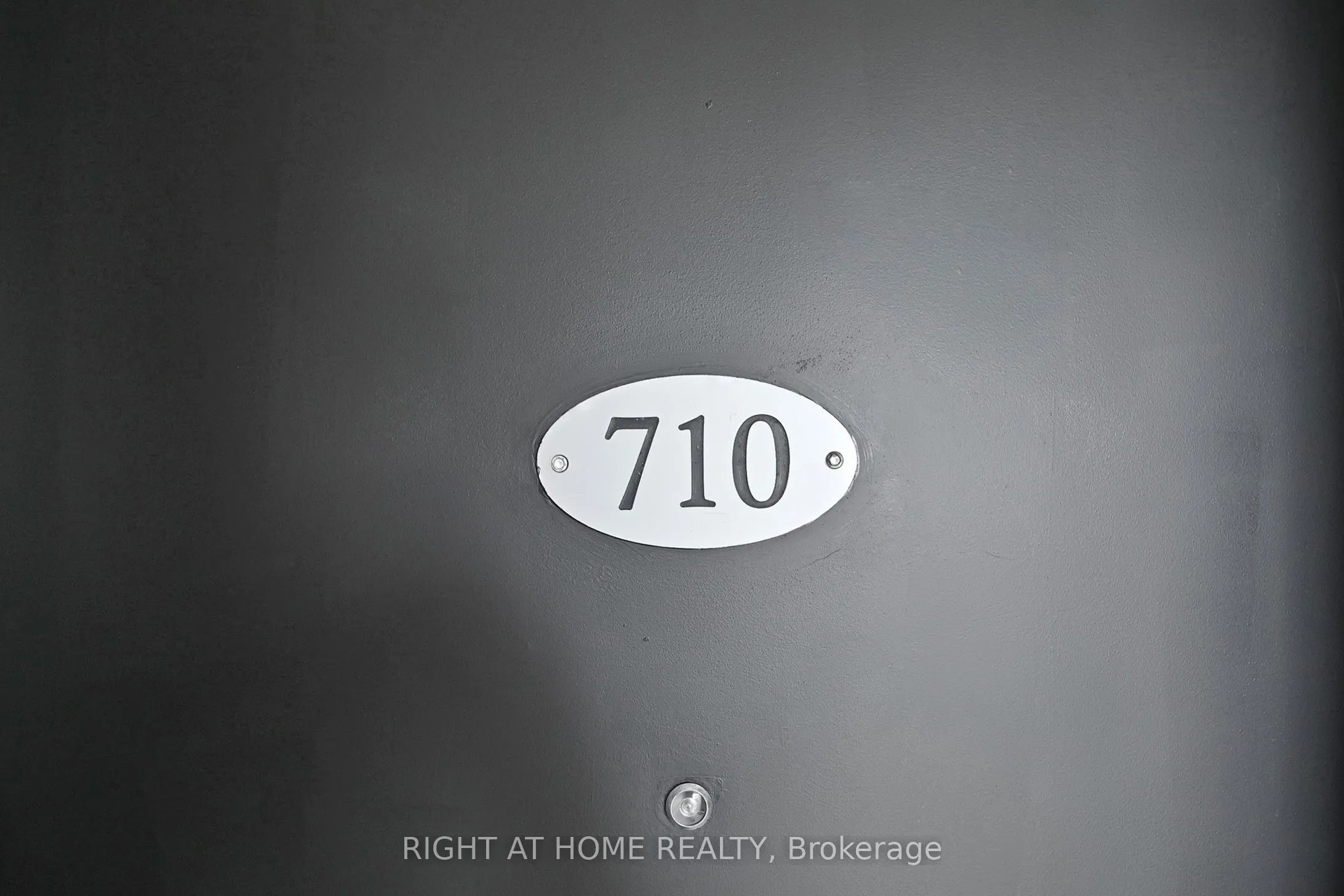138 Widdicombe Hill Boulevard, #710
