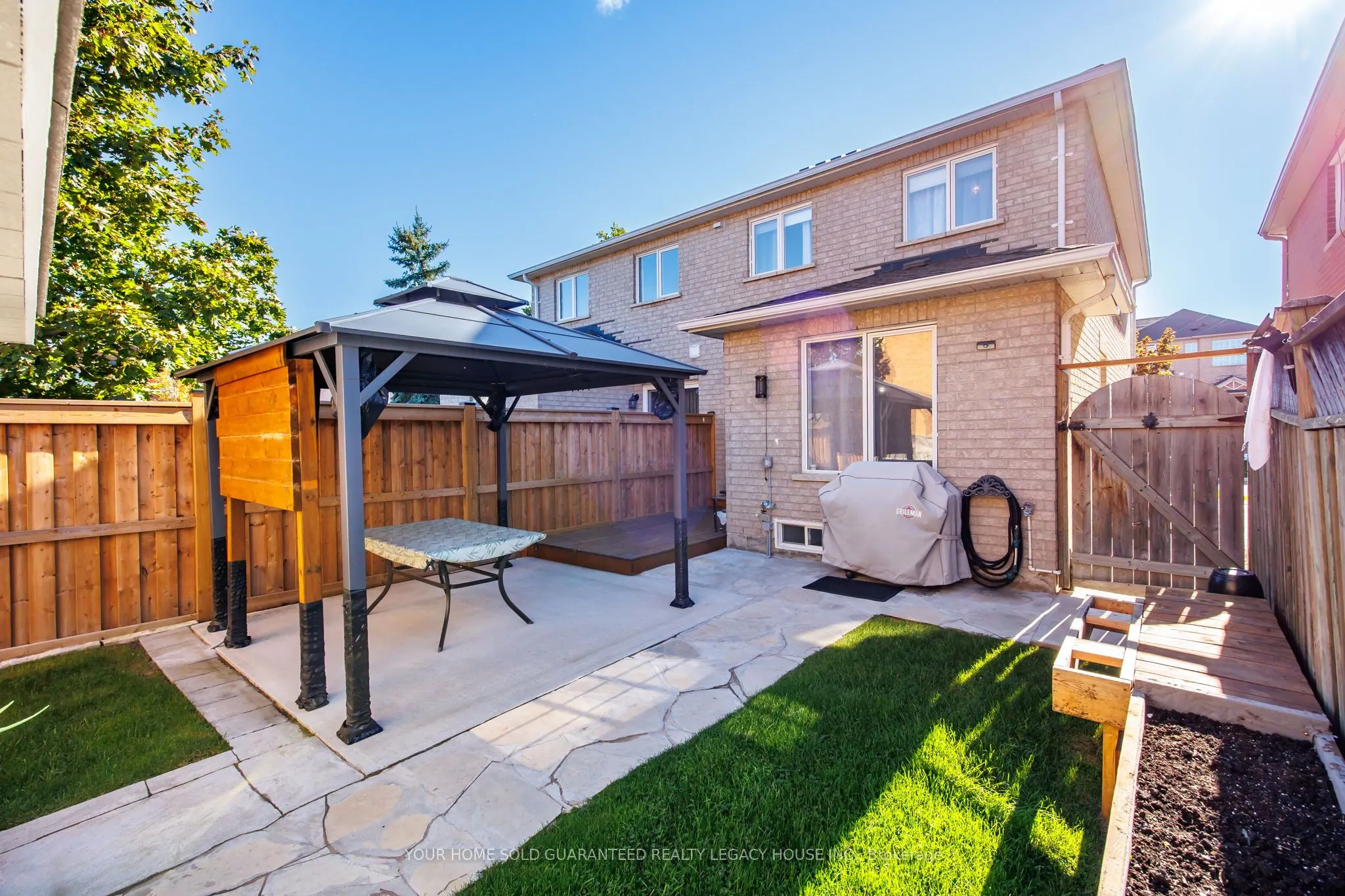 105 Knoll Haven Circle