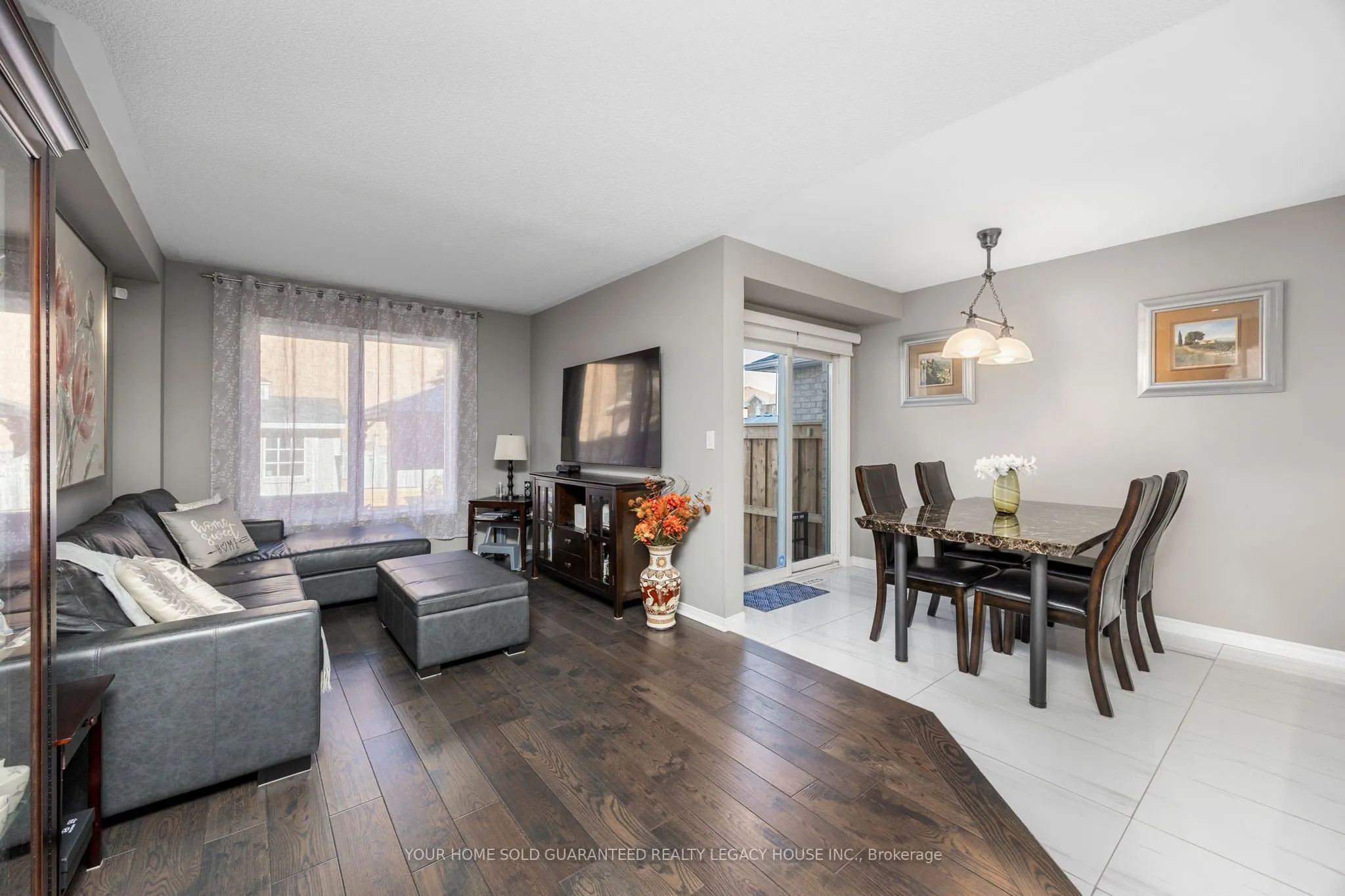 105 Knoll Haven Circle