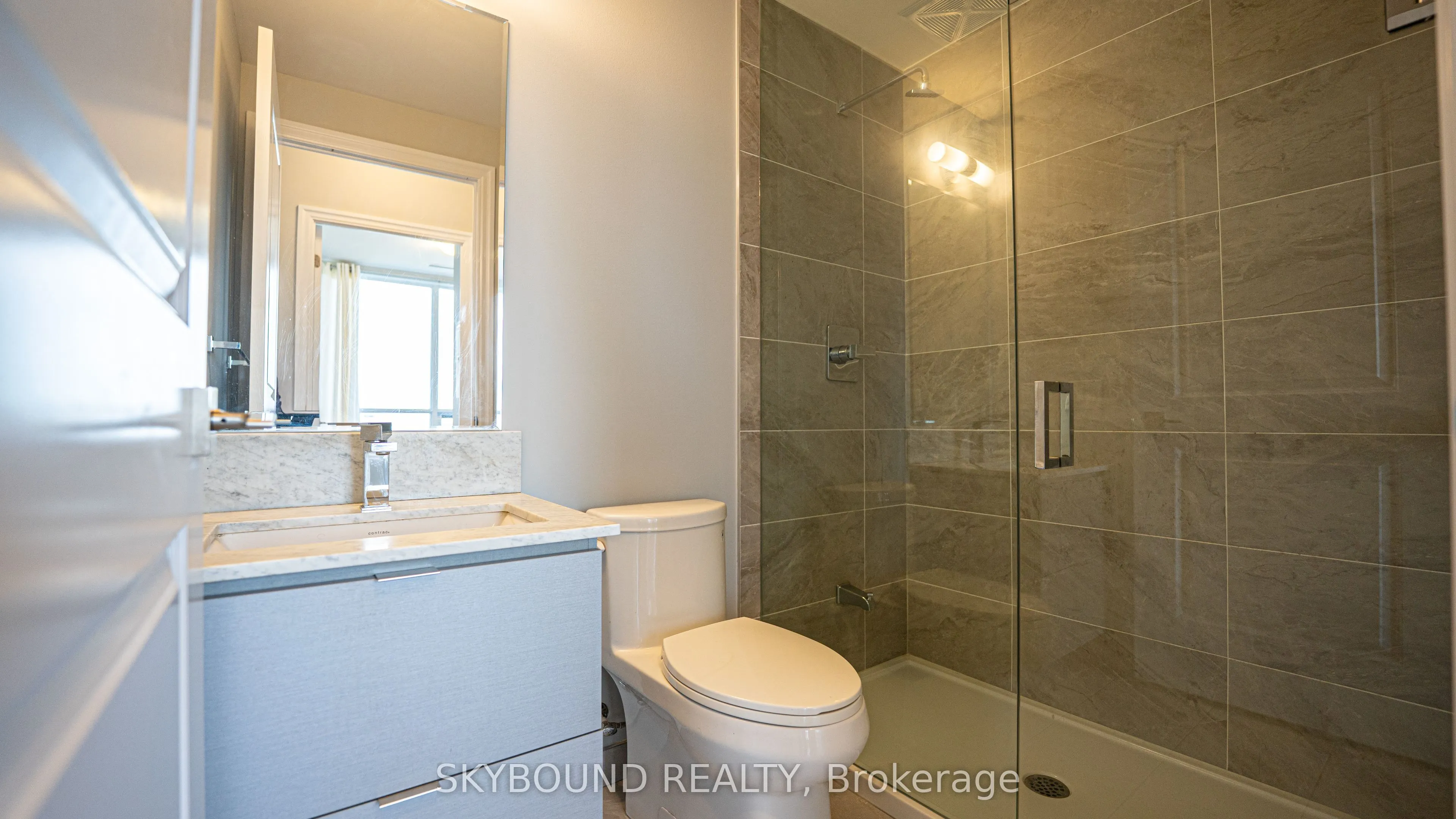 36 Elm Dr W Drive, #2210