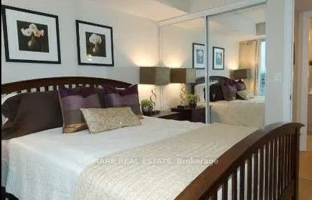 2121 Lakeshore Boulevard W, #1404