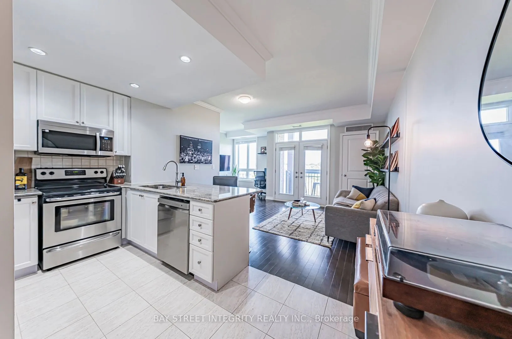 5327 Upper Middle Road, #307