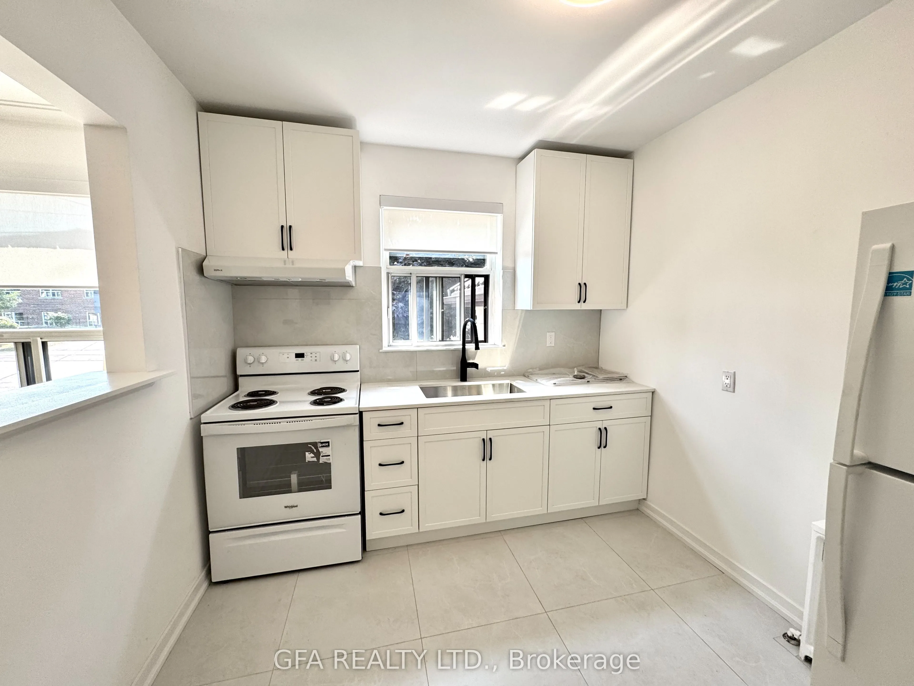 16 Arrowsmith Avenue, #03