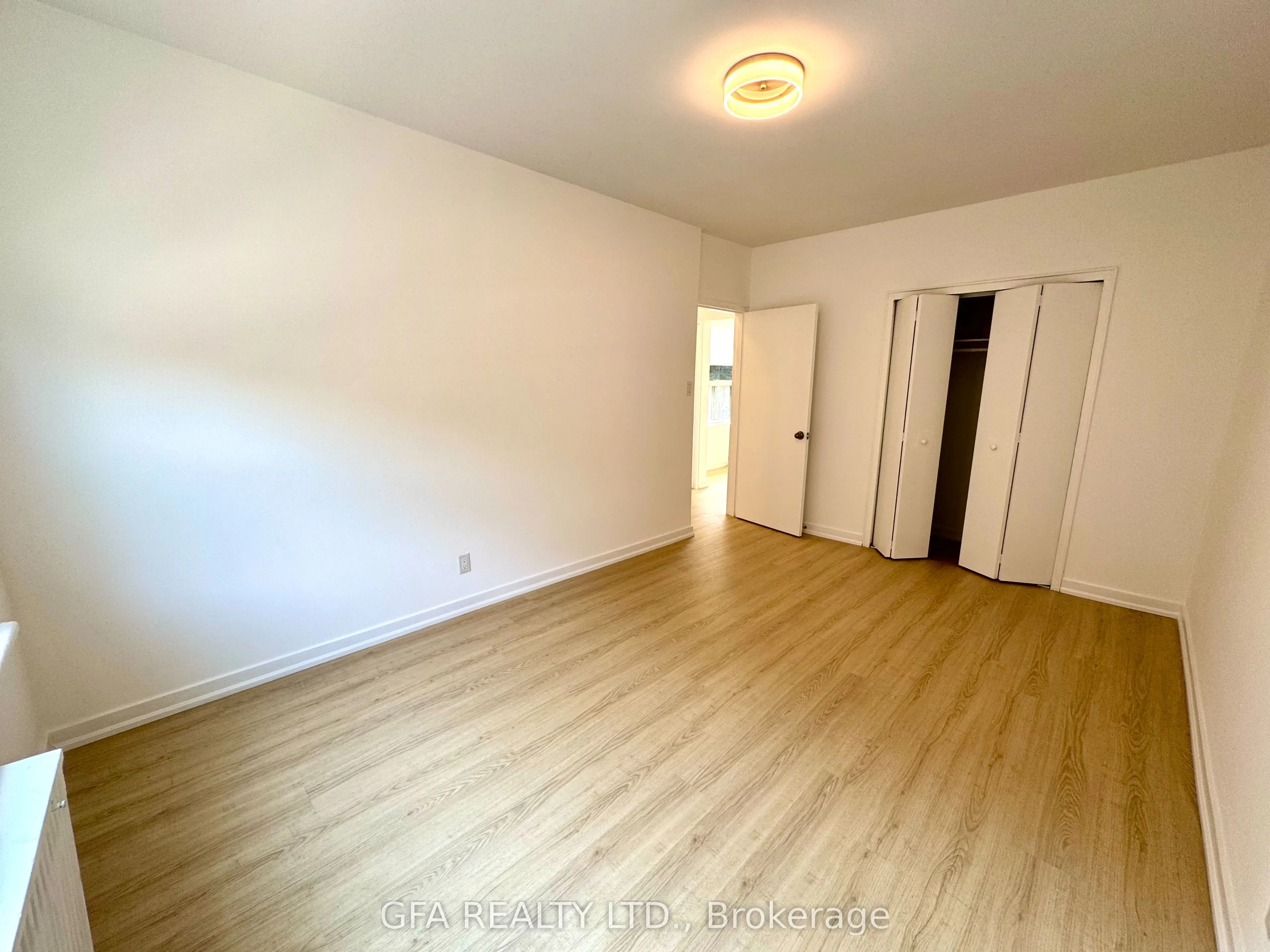 16 Arrowsmith Avenue, #03