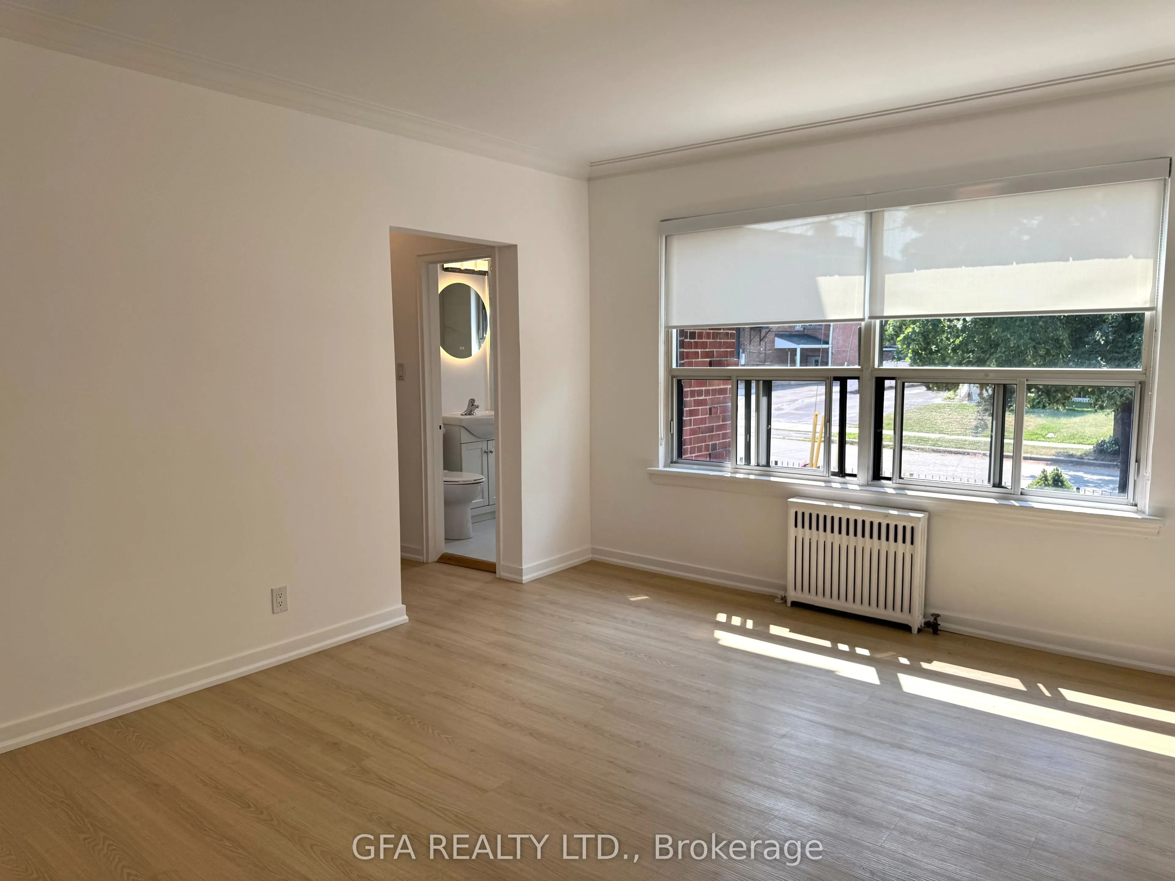 16 Arrowsmith Avenue, #03