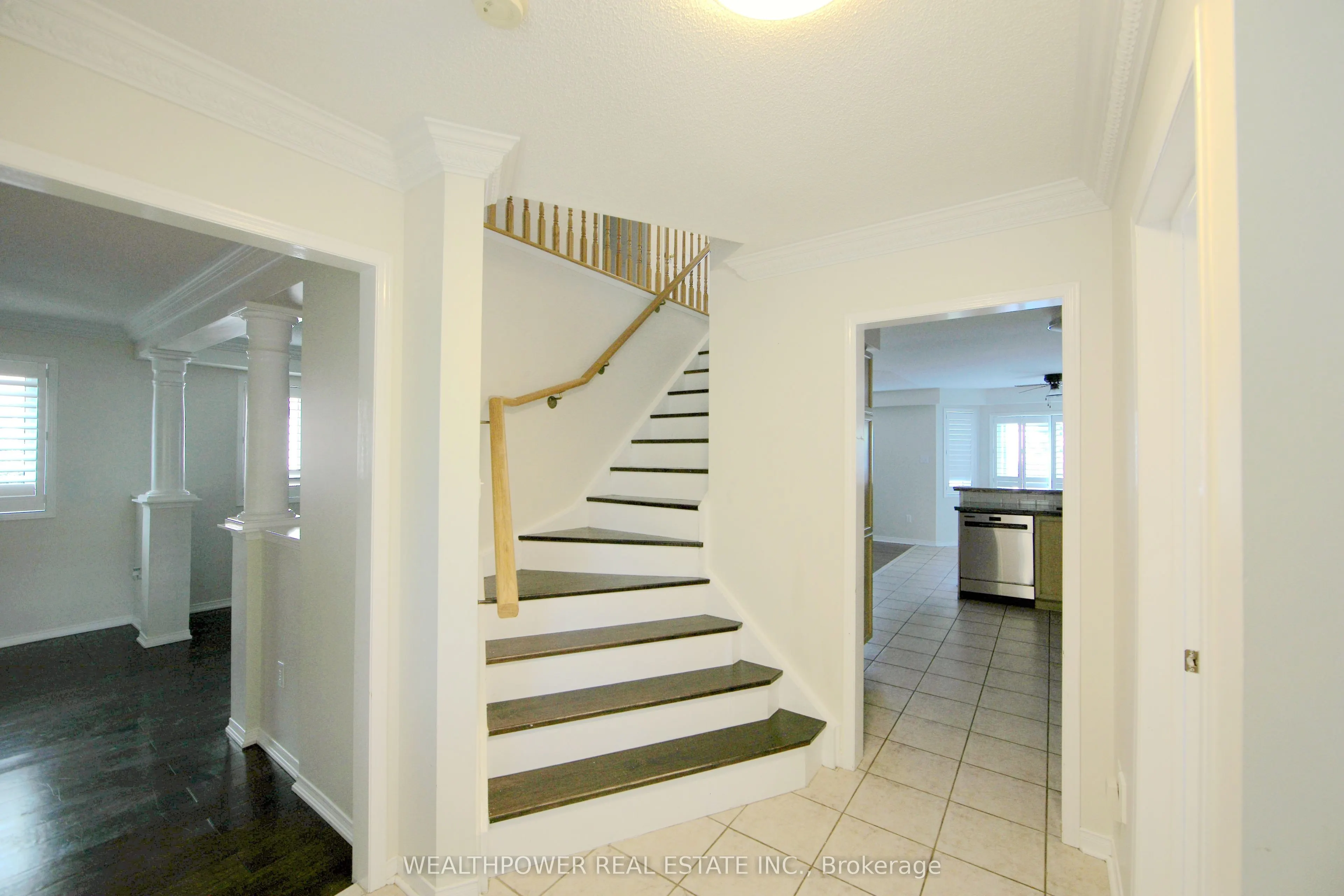 2896 Cape Hill Crescent
