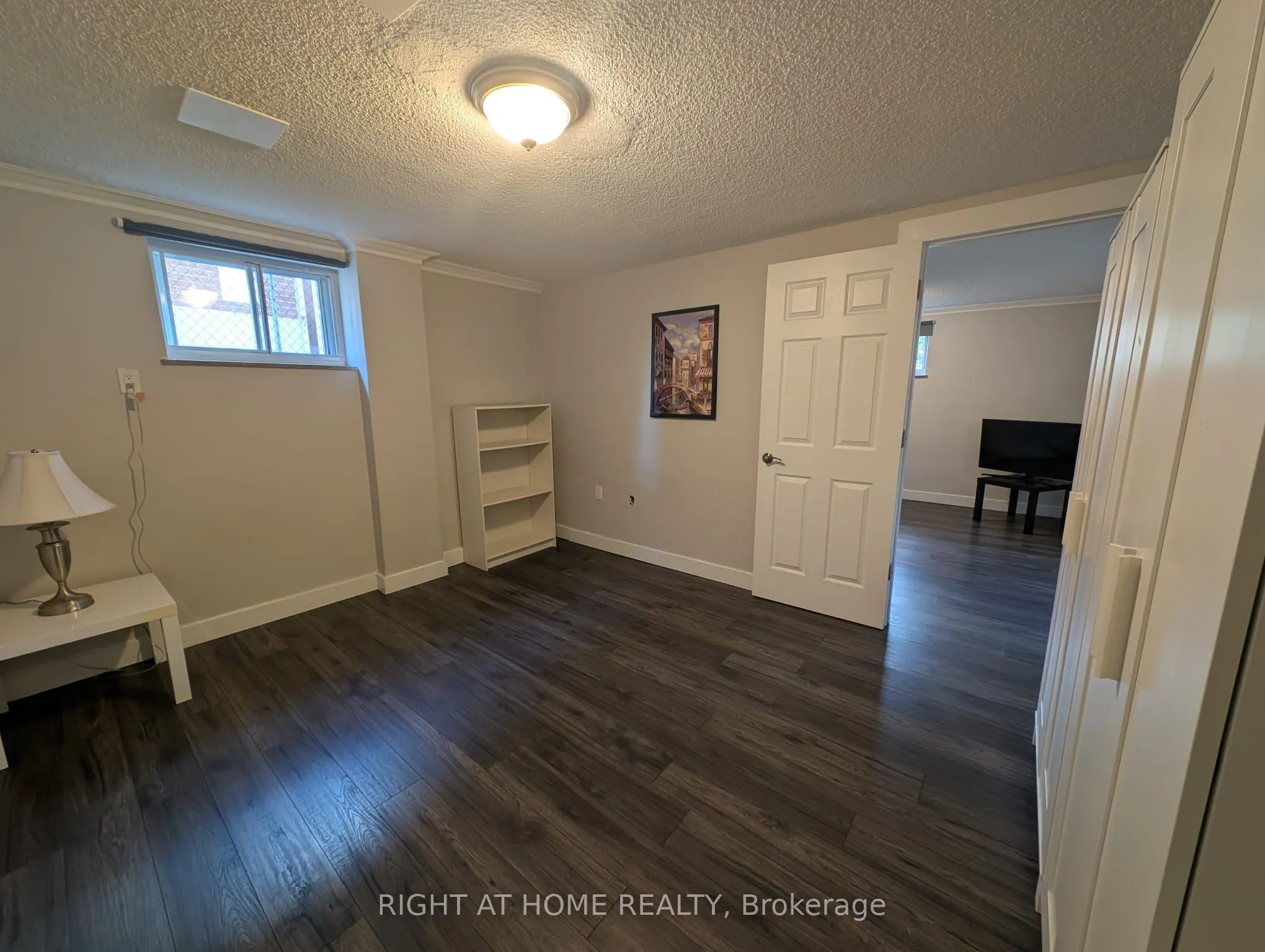 30 Watney Crescent, #Basement