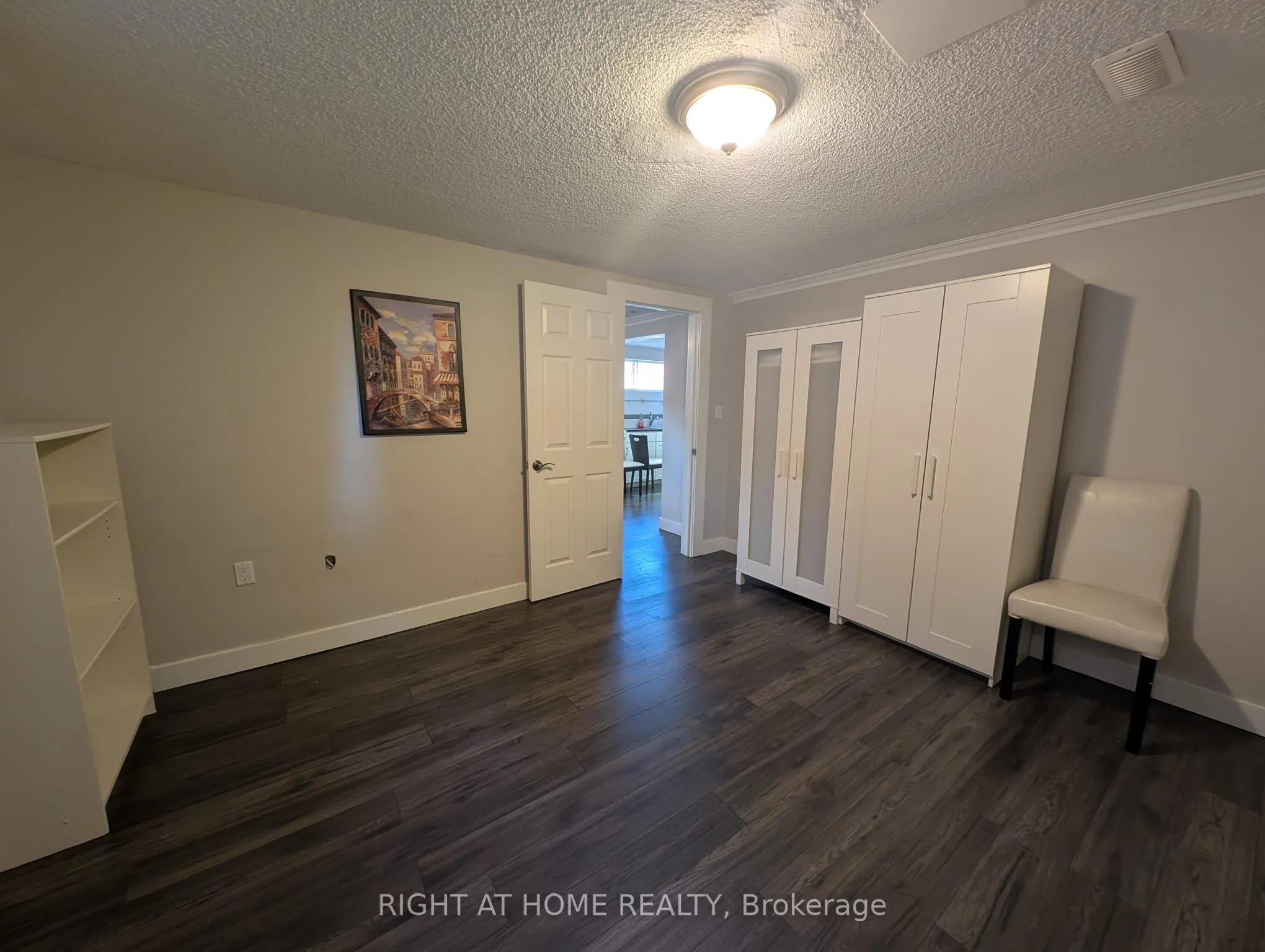 30 Watney Crescent, #Basement