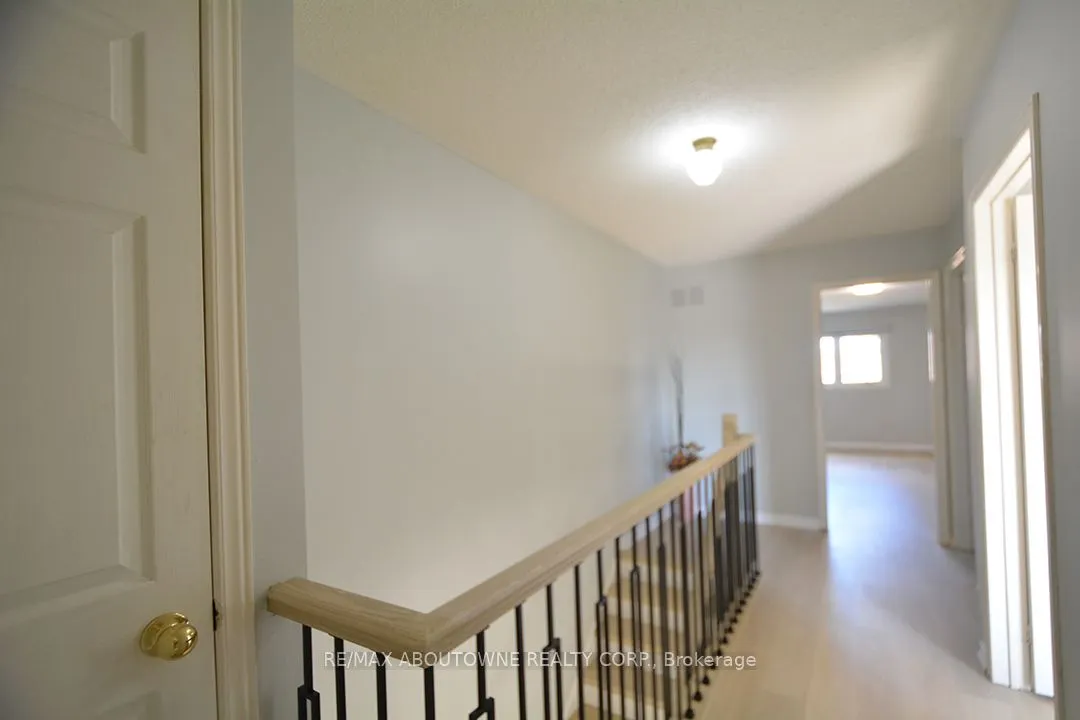 2211 Dale Ridge Drive