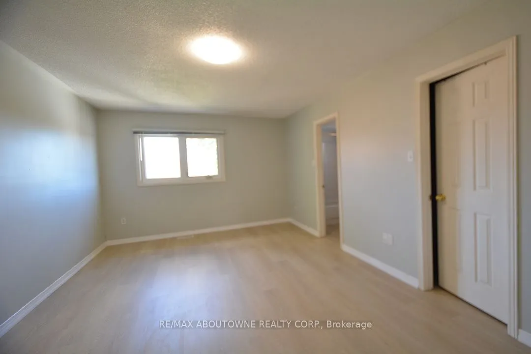 2211 Dale Ridge Drive