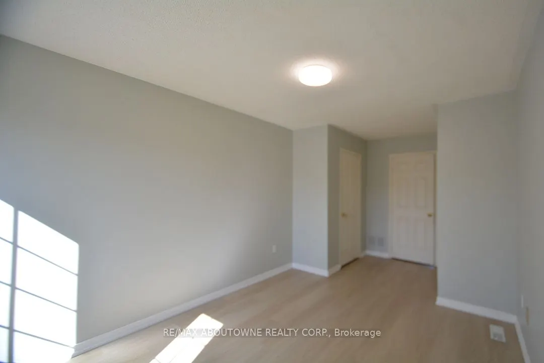 2211 Dale Ridge Drive