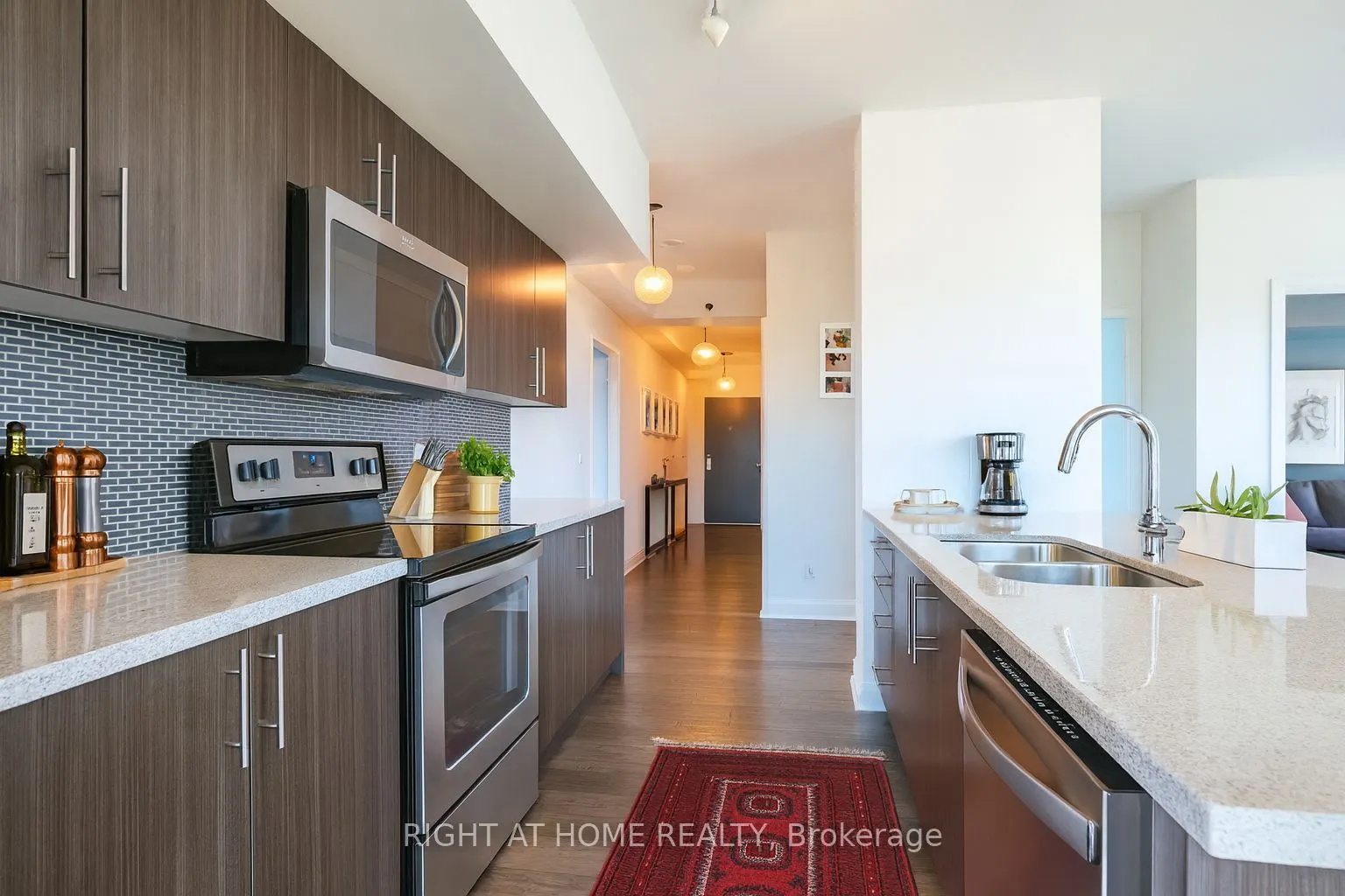 55 Speers Road, #1603
