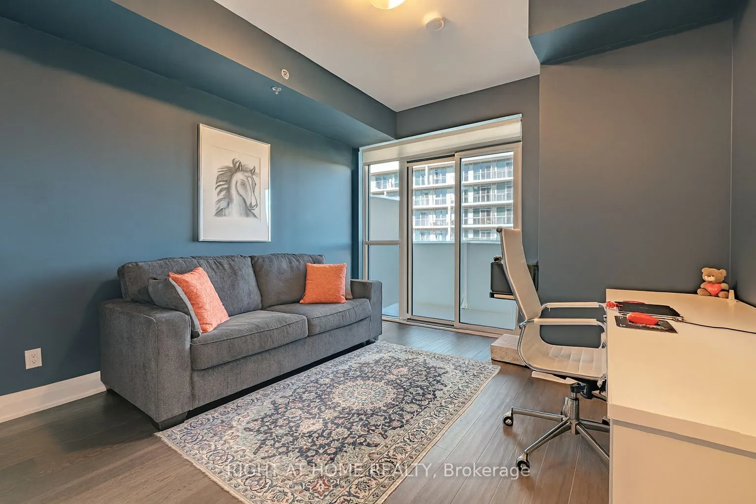 55 Speers Road, #1603